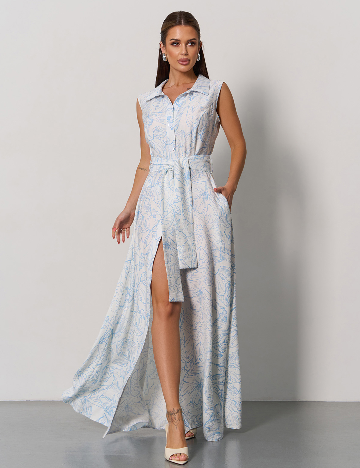 Картинка Сукня максі біла з принтом 