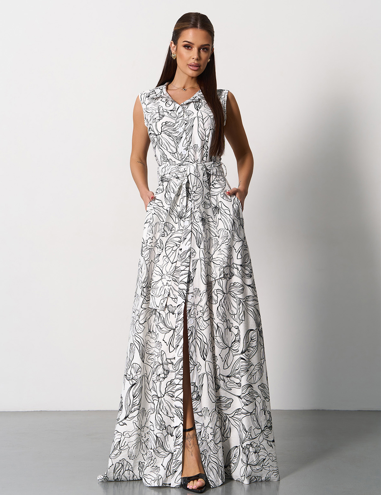 Картинка Сукня максі біла з принтом 