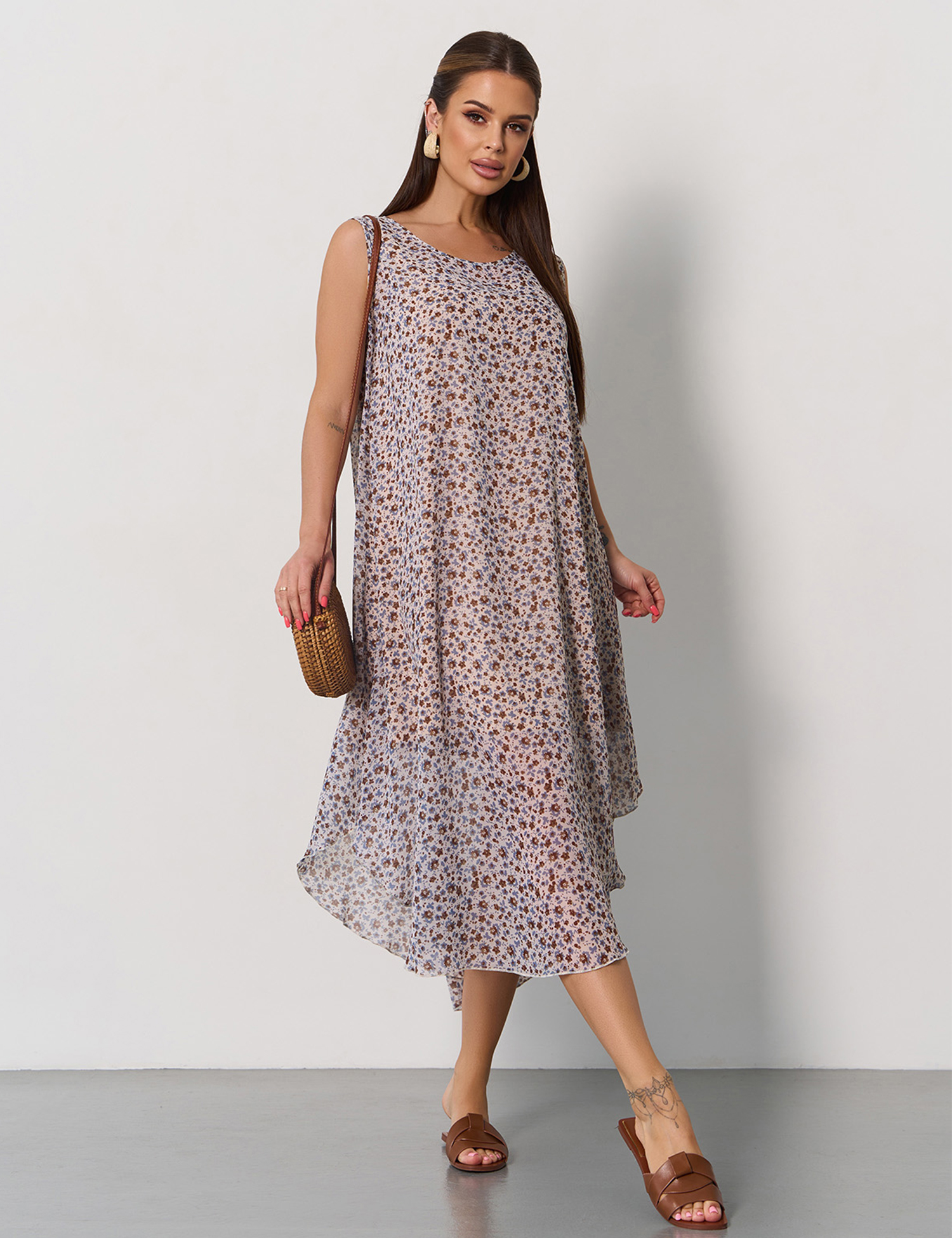 Картинка Сукня міді бежева з принтом 