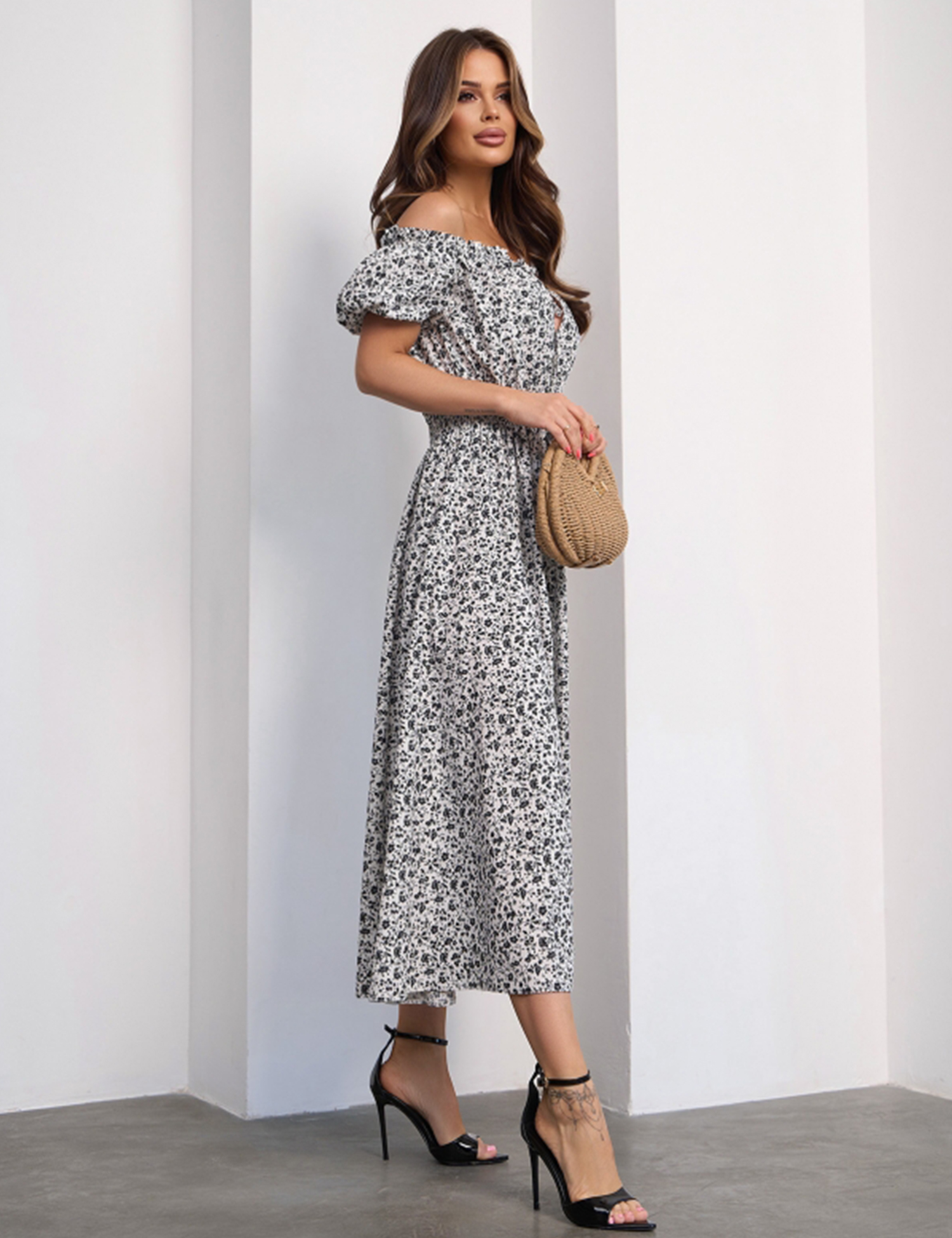 Картинка Сукня максі біла з принтом 