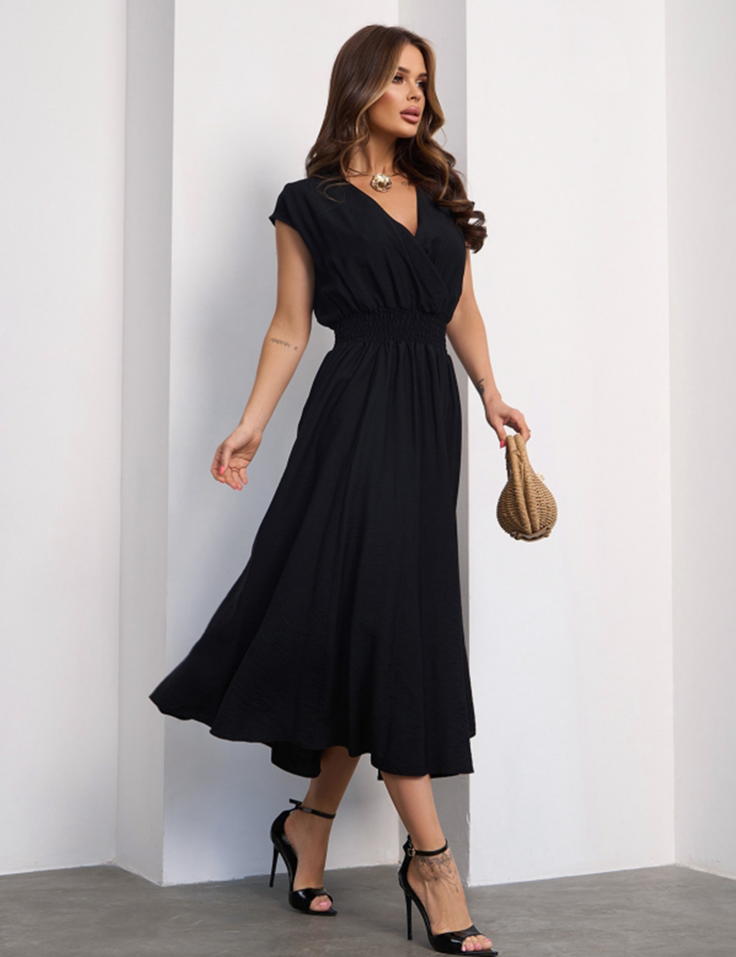 Картинка Сукня максі чорна 