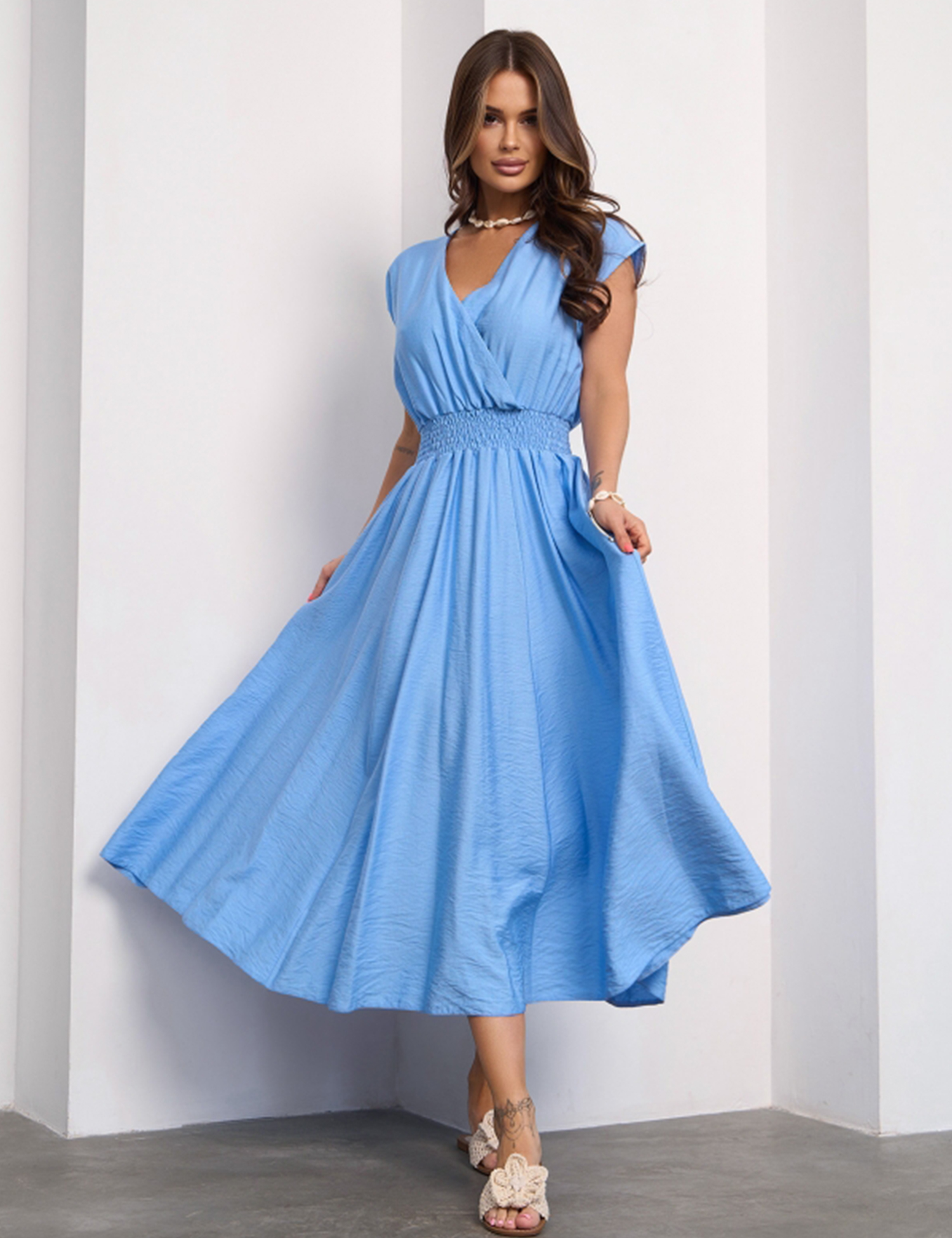 Картинка Сукня максі блакитна