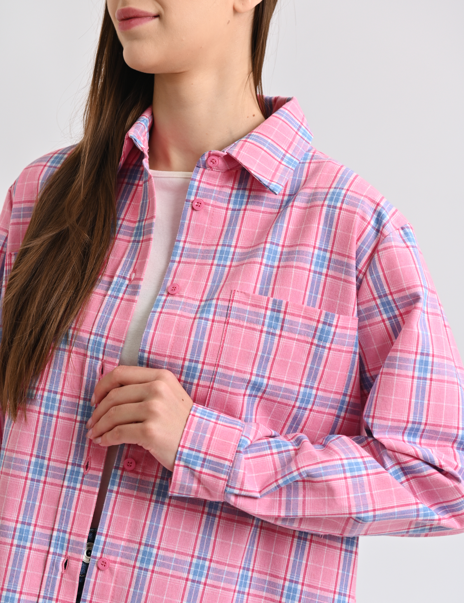 Картинка Сорочка рожева в клітинку з накладними кишенями