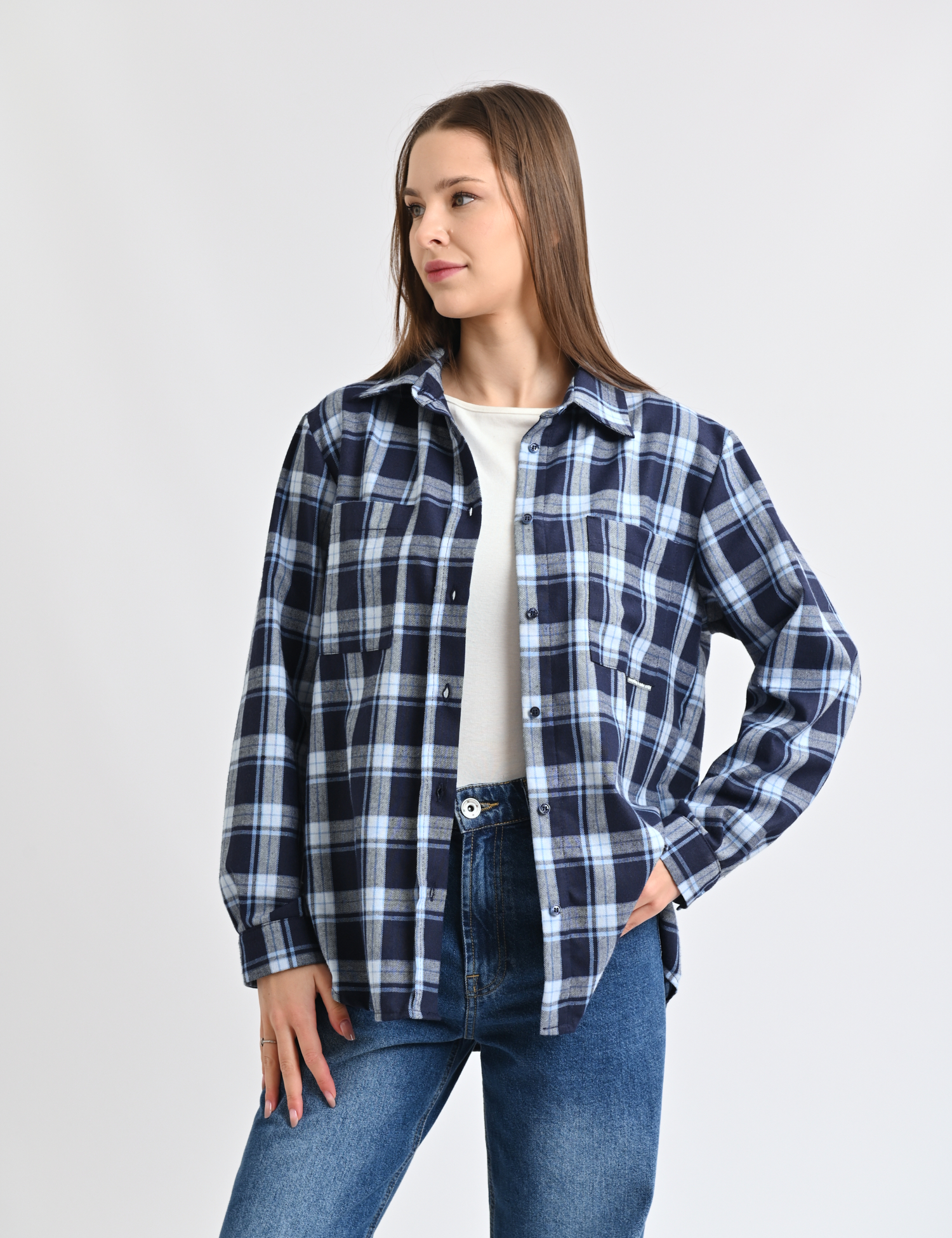 Картинка Сорочка блакитна в клітинку з накладними кишенями