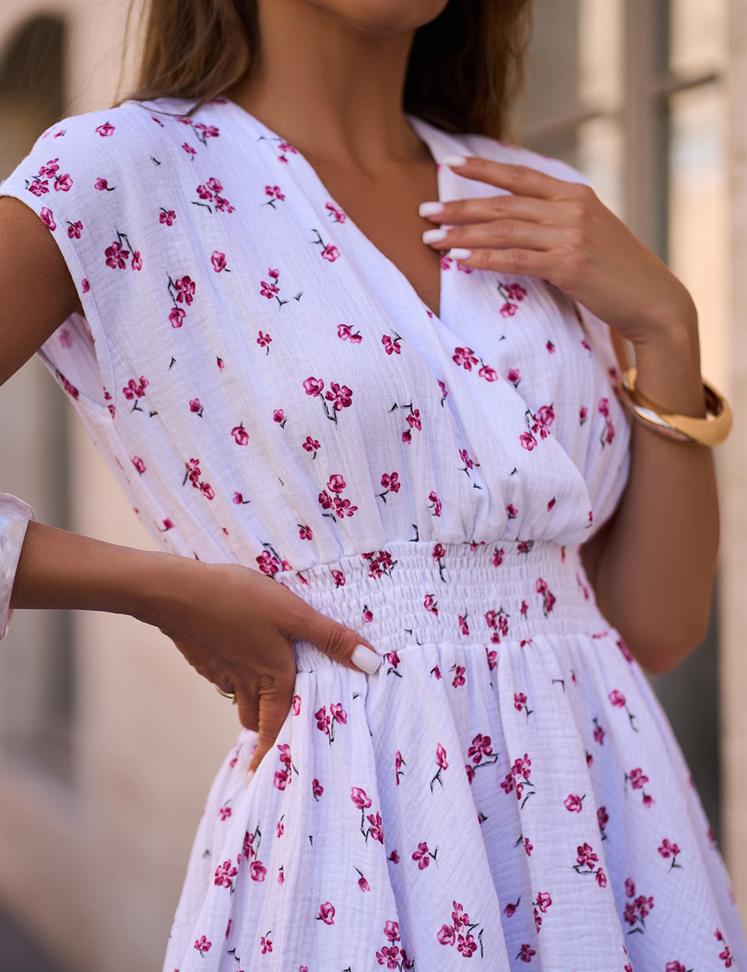 Картинка Сукня міні біла з принтом 