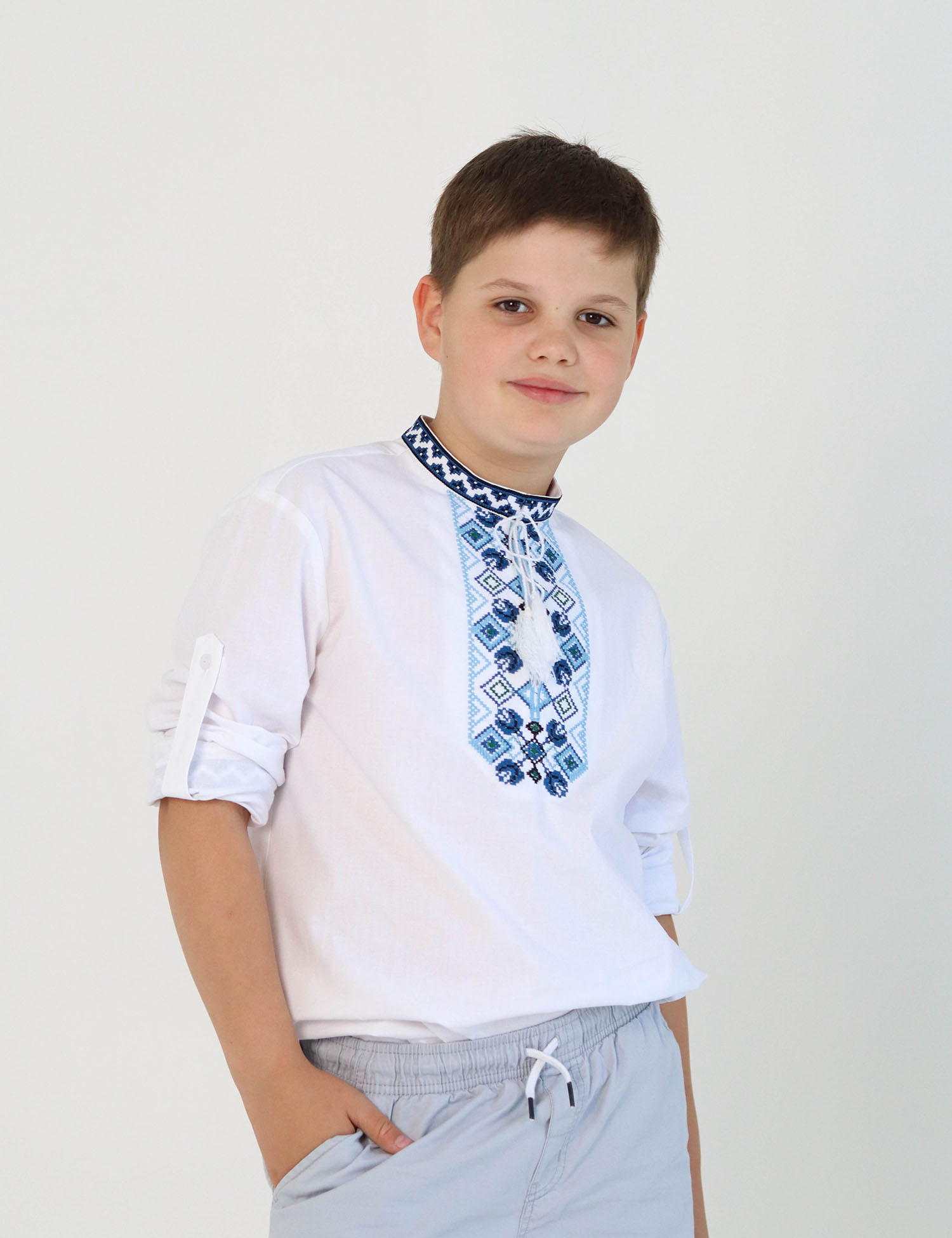 Картинка Вишиванка біла 