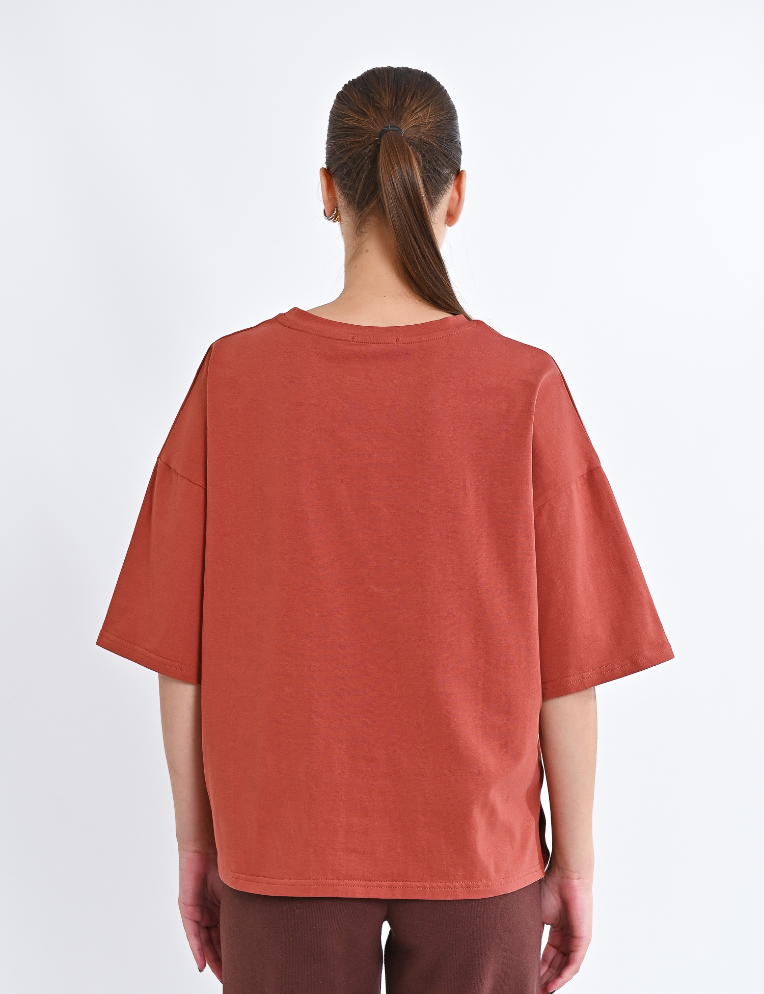 Картинка Футболка oversize теракотового кольору