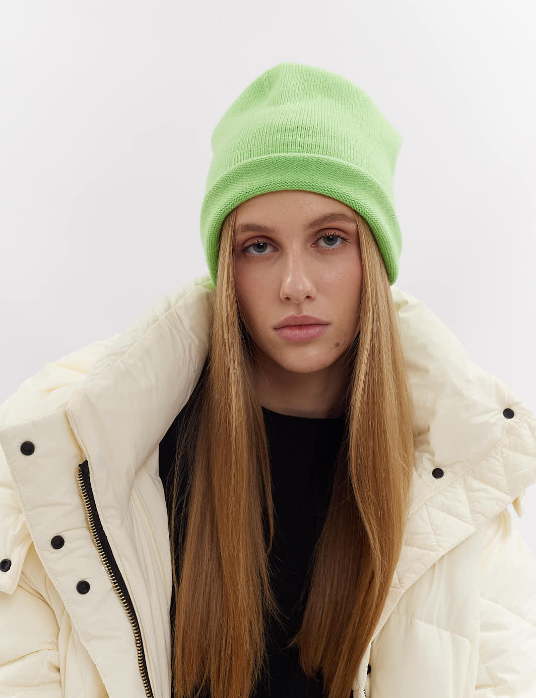 Картинка Шапка світло-зелена 