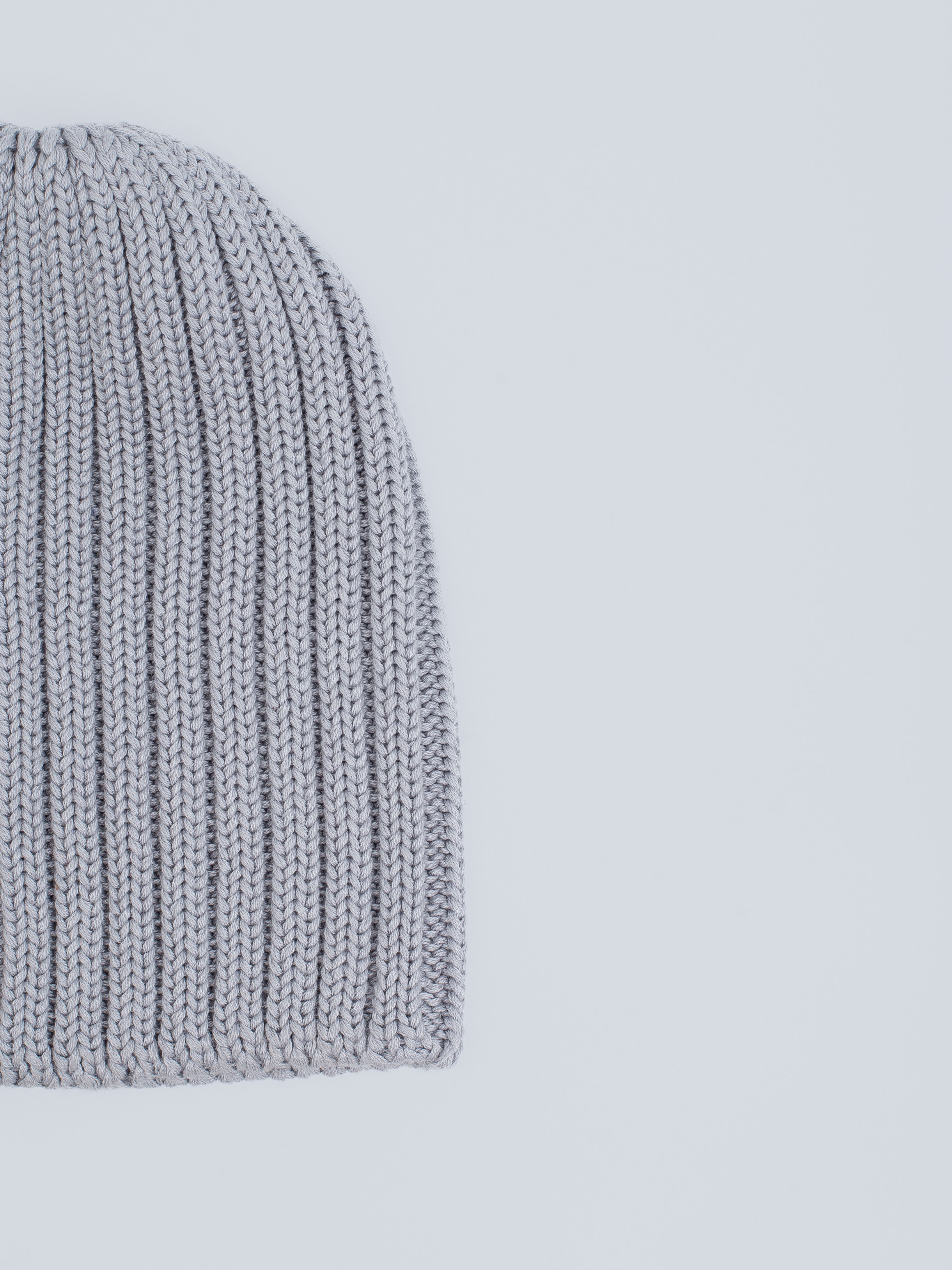 Картинка Шапка світло-сіра 