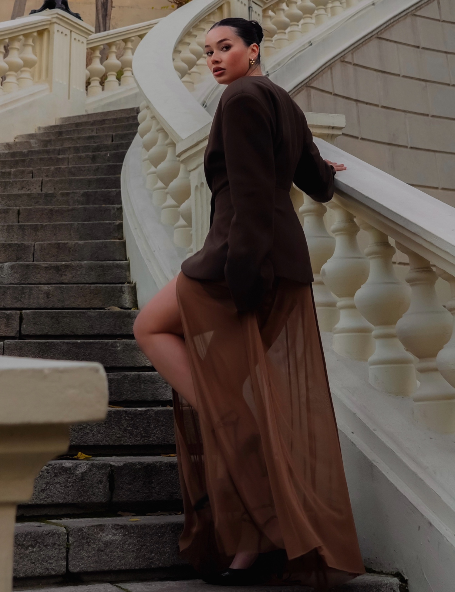 Картинка Жакет у ретро стилі коричневий