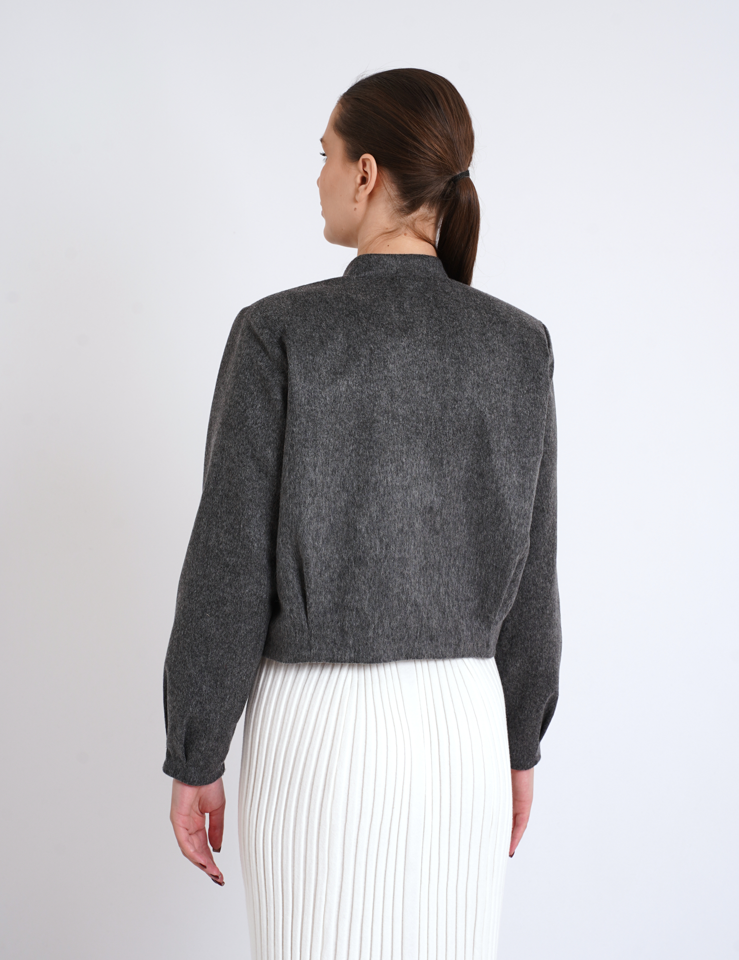 Картинка Укорочена куртка з м’якого вовняного полотна