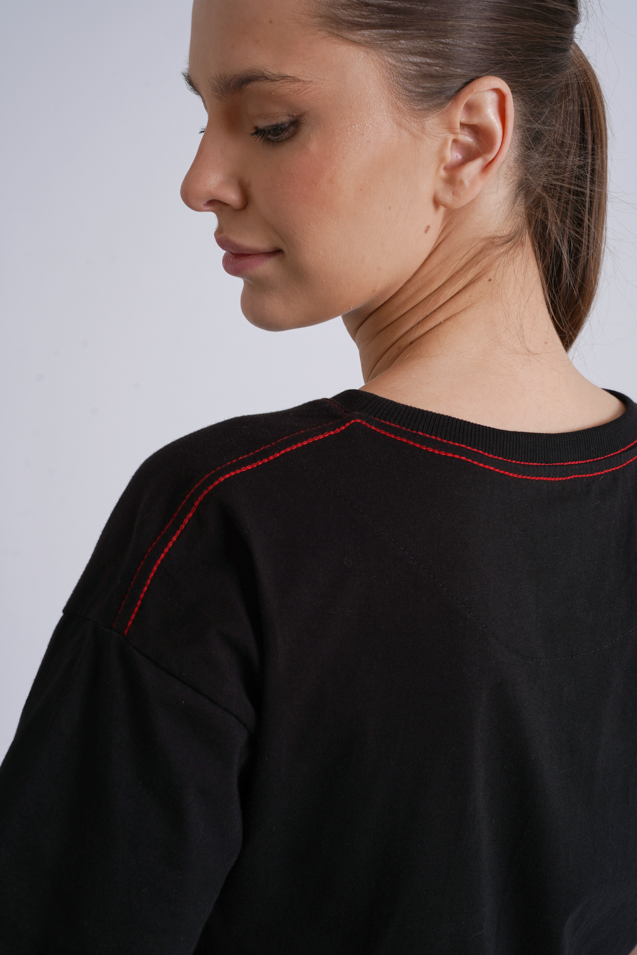 Картинка Футболка з мінімалістичним арт‑принтом