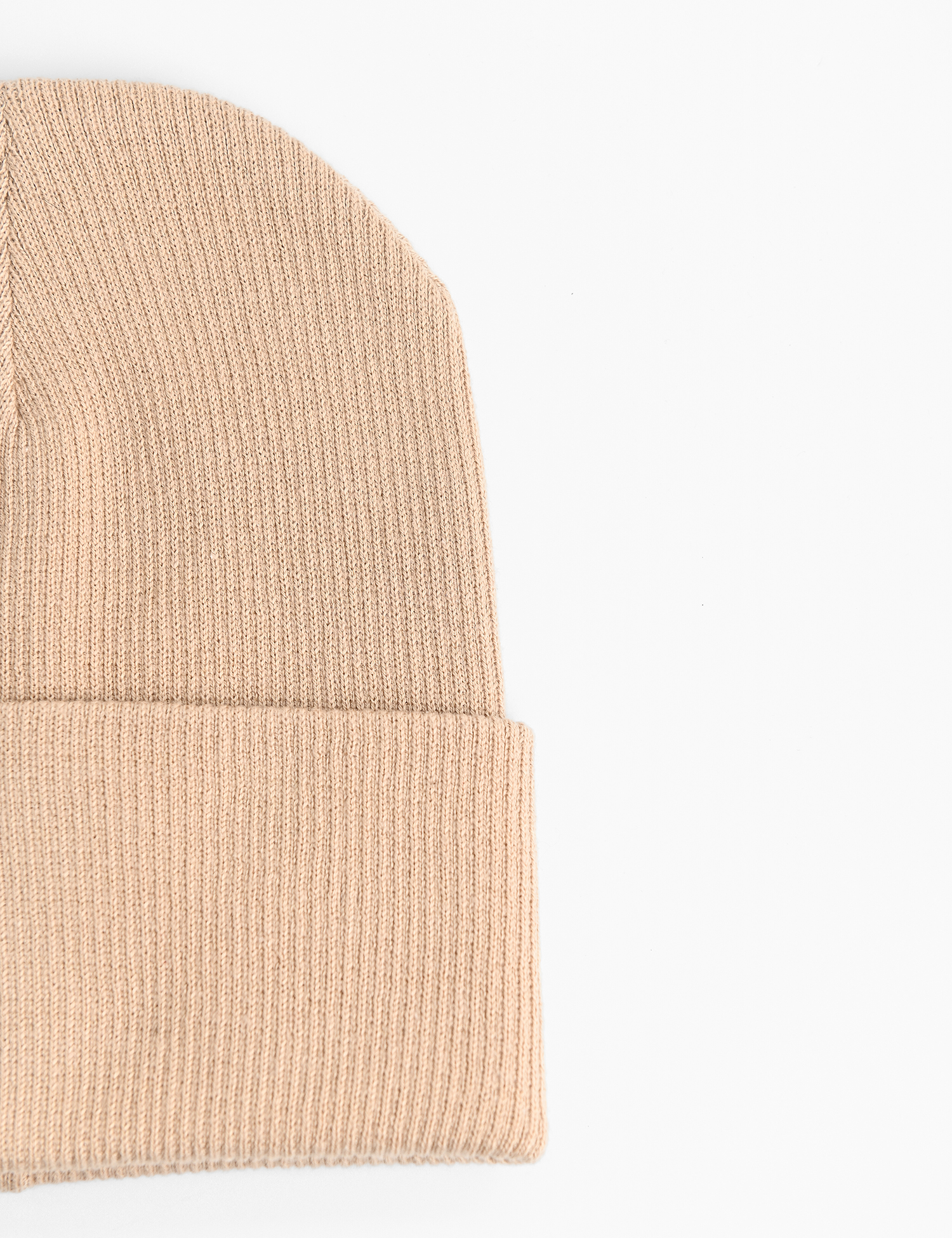 Картинка Шапка бежева 