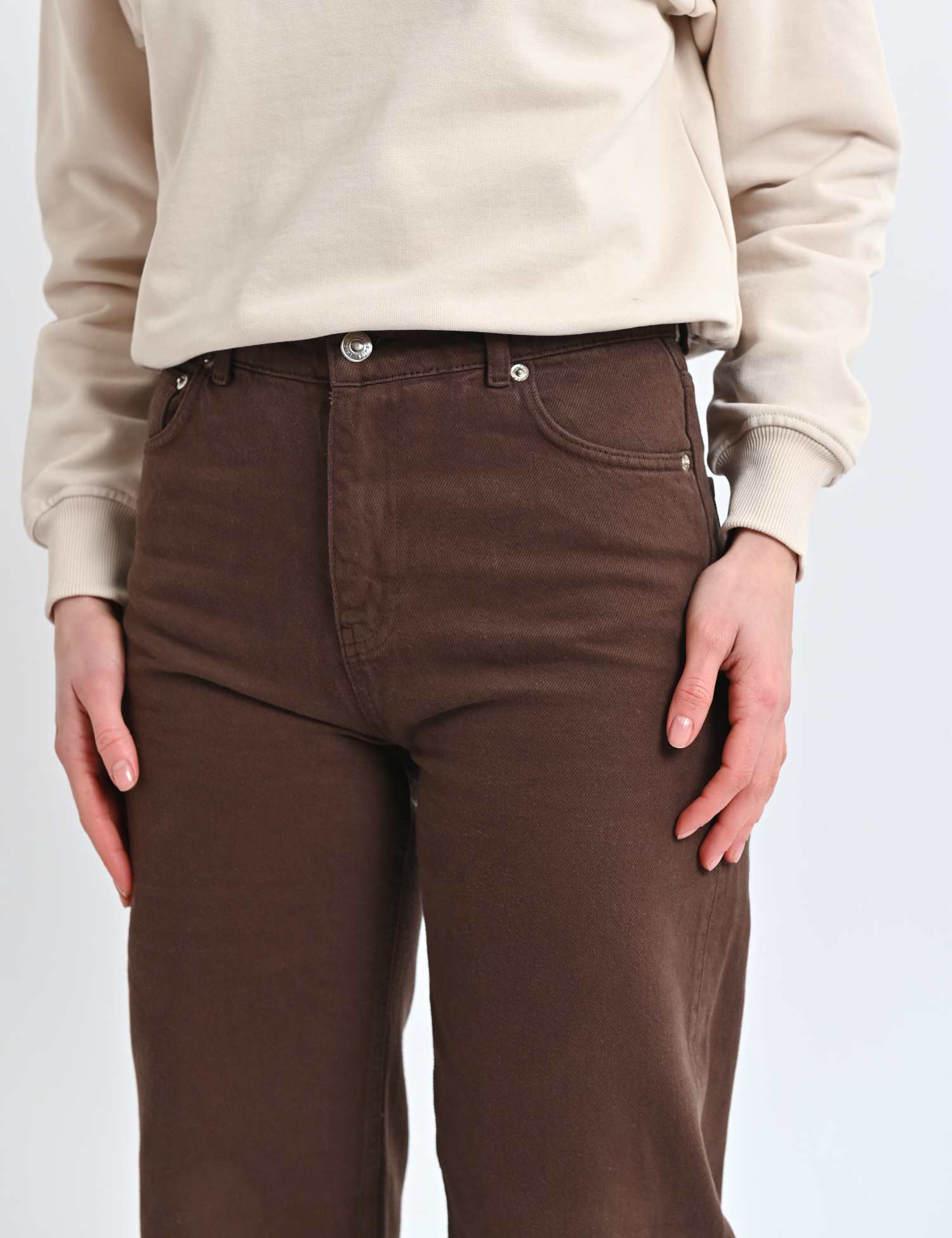 Картинка Джинси темно-коричневі 