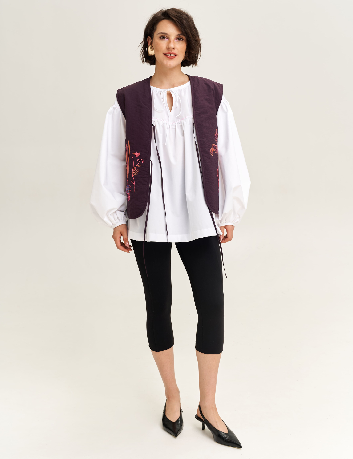 Картинка Жилет "У чарівному саду" фіолетовий 