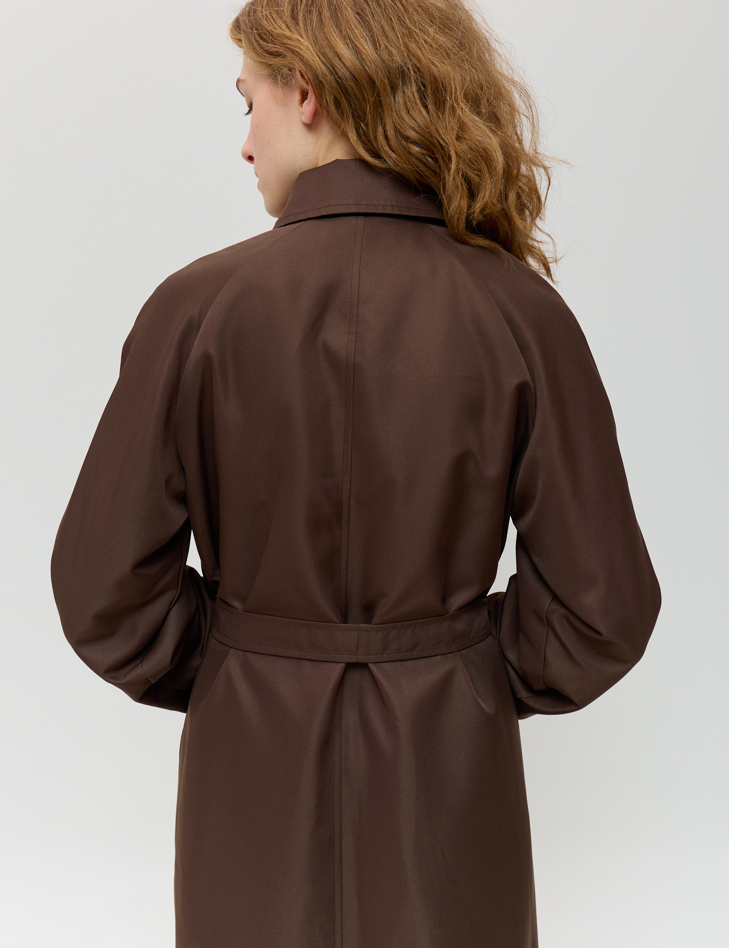 Картинка Плащ коричневий 