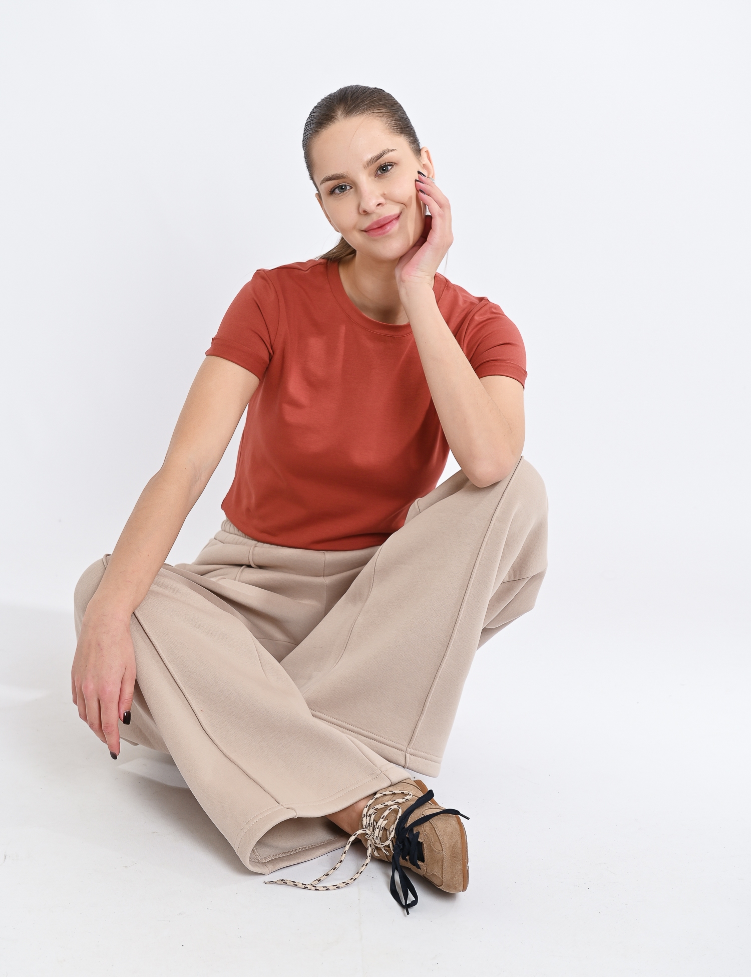 Картинка Брюки широкого крою бежеві