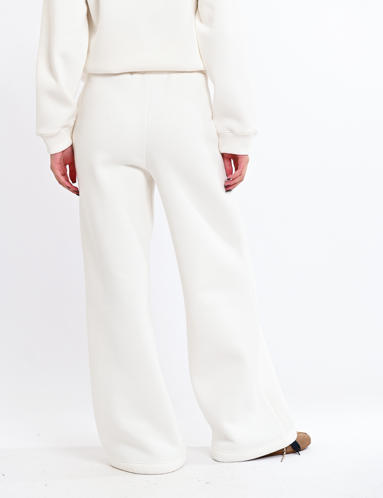 Картинка Брюки широкого крою білі