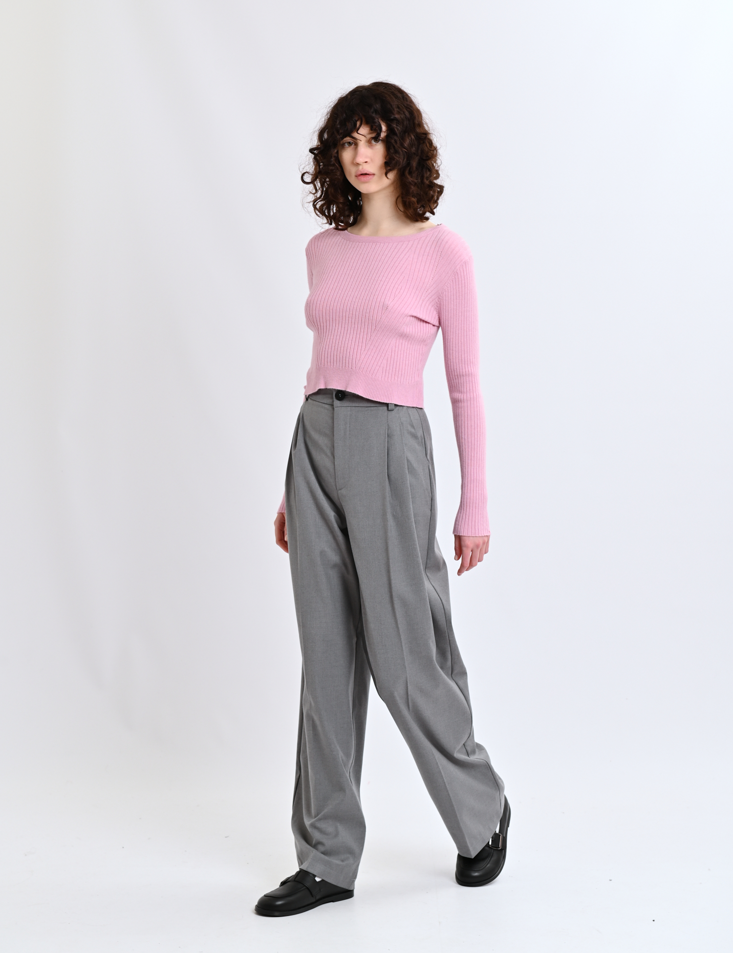 Картинка Светр рожевий 