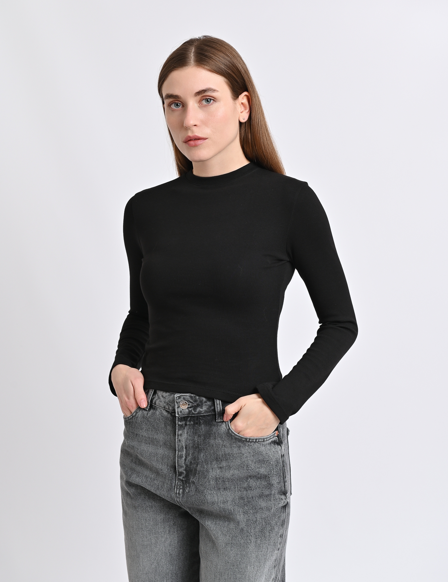 Картинка Лонгслів чорний