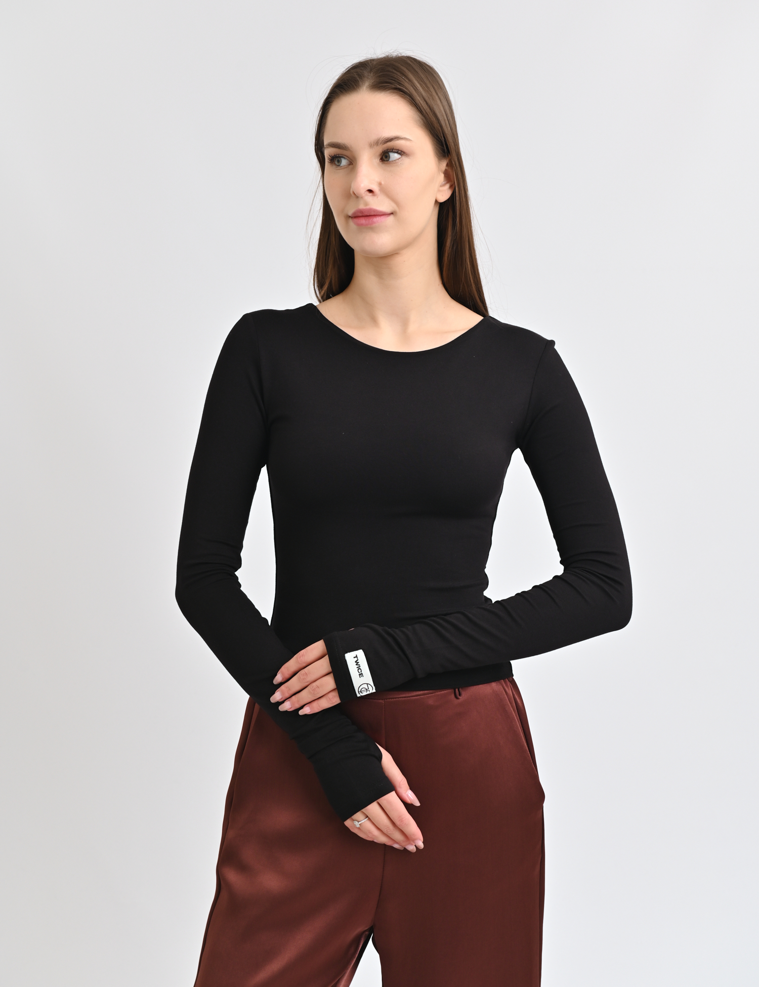 Картинка Лонгслів чорний