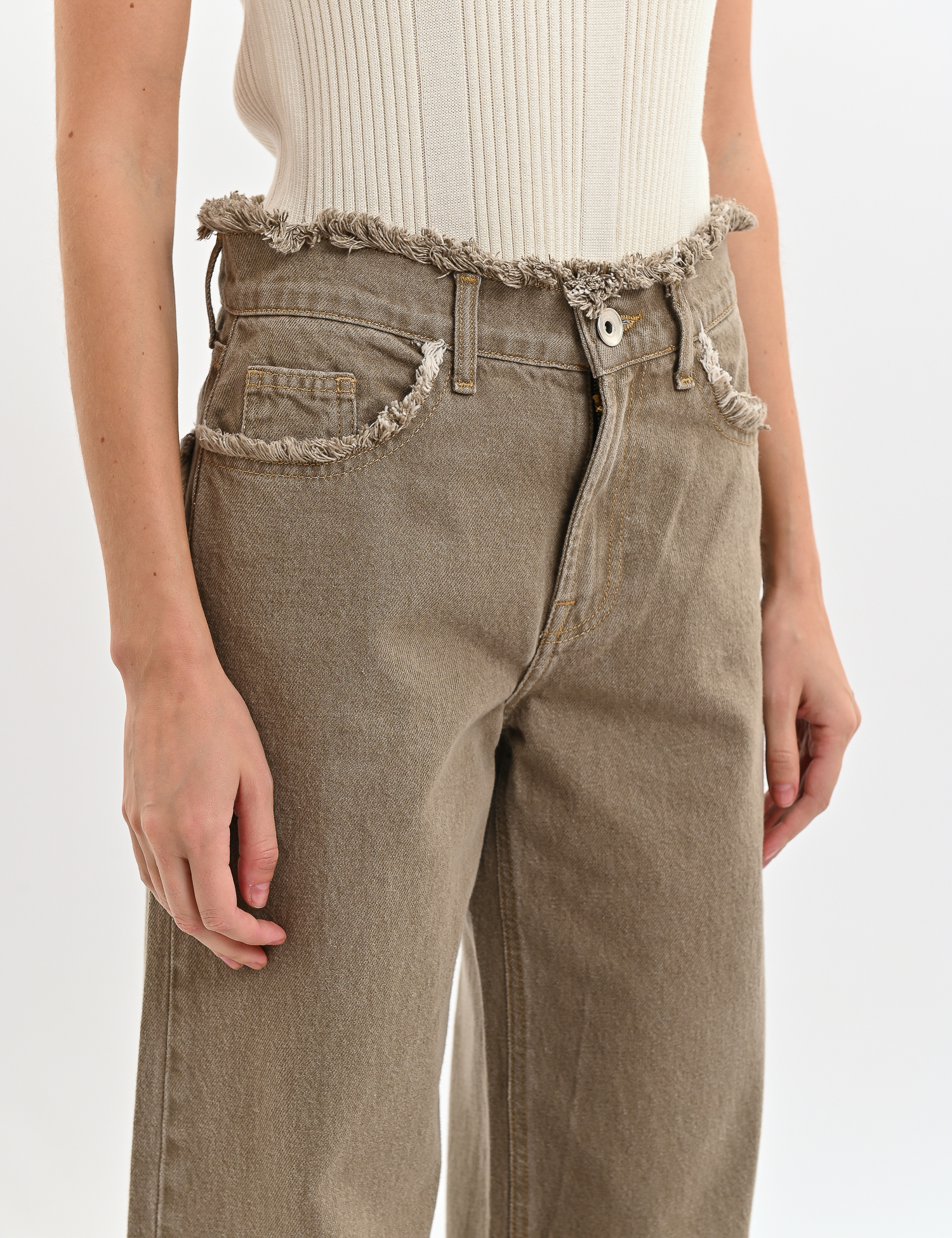 Картинка Джинси бежеві