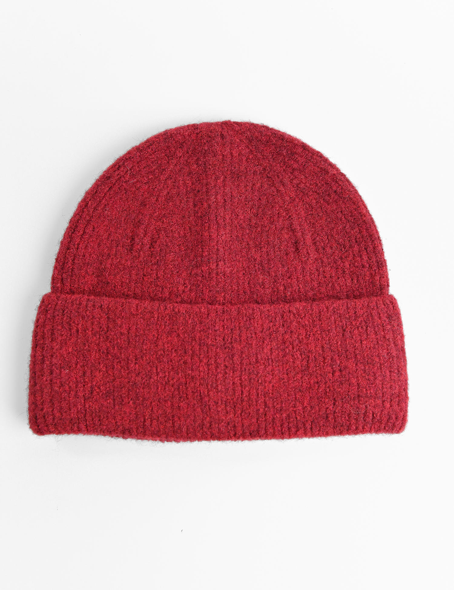 Картинка Шапка бордова 