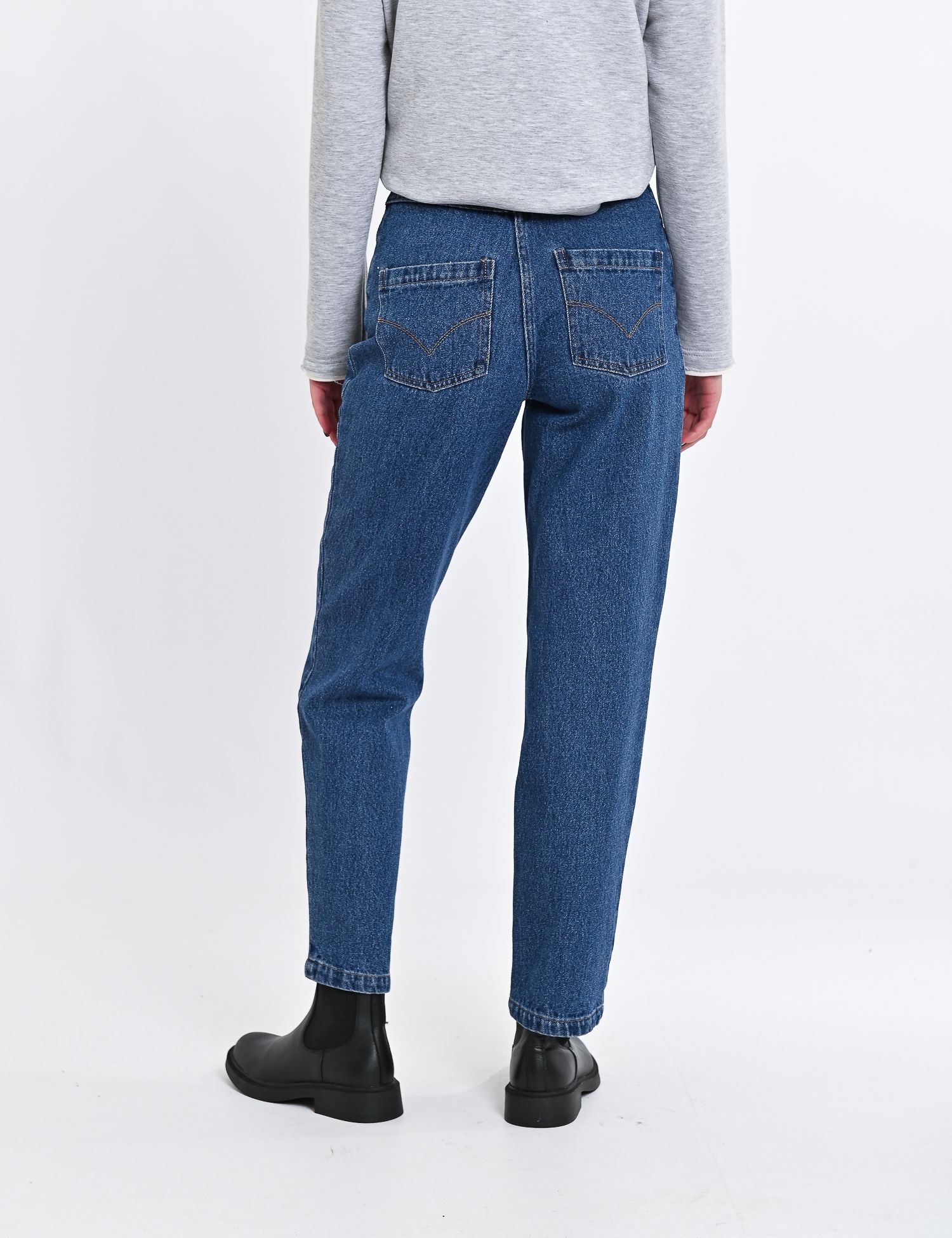 Картинка Джинси з високою посадкою та ґудзиками