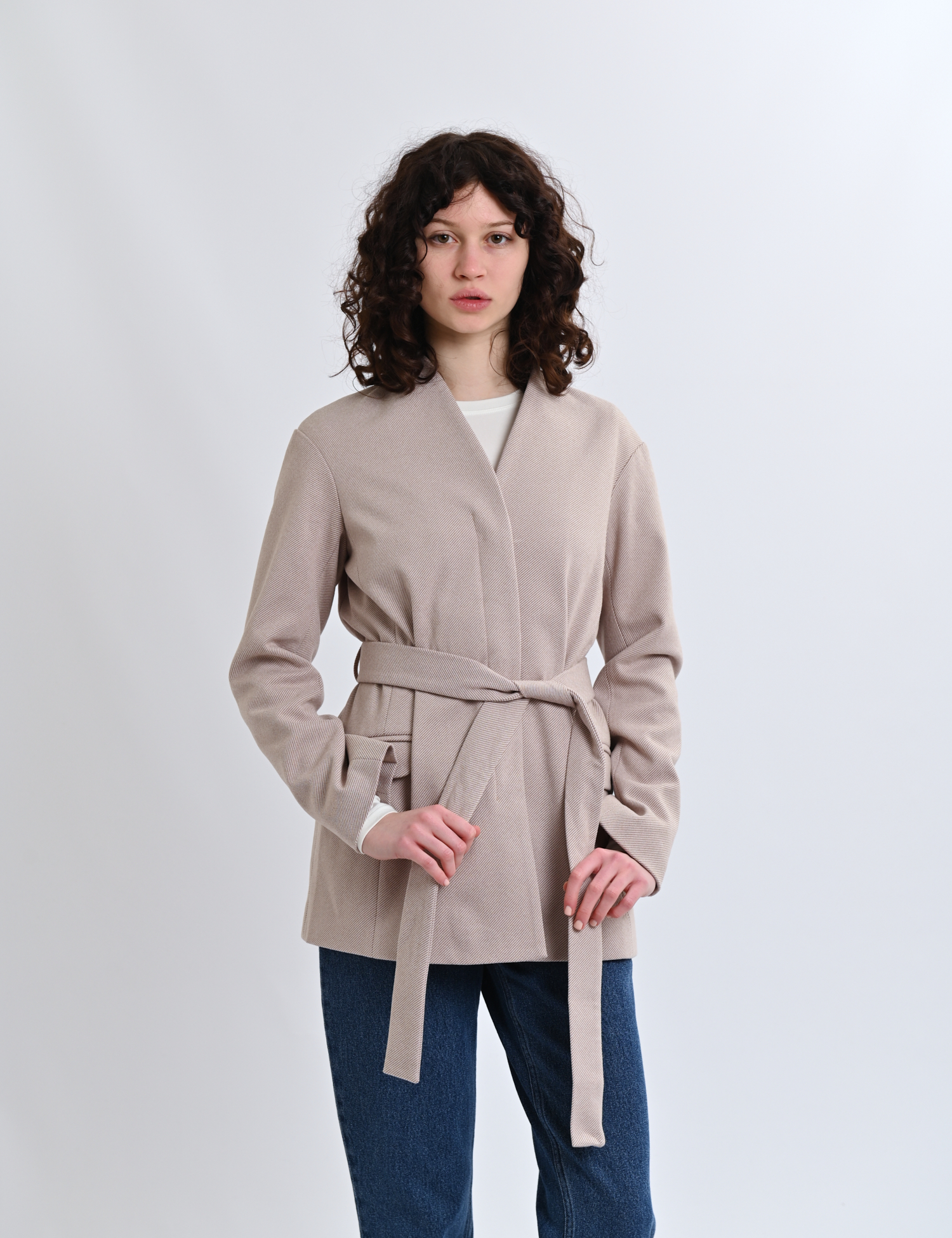 Картинка Піджак бежевий 