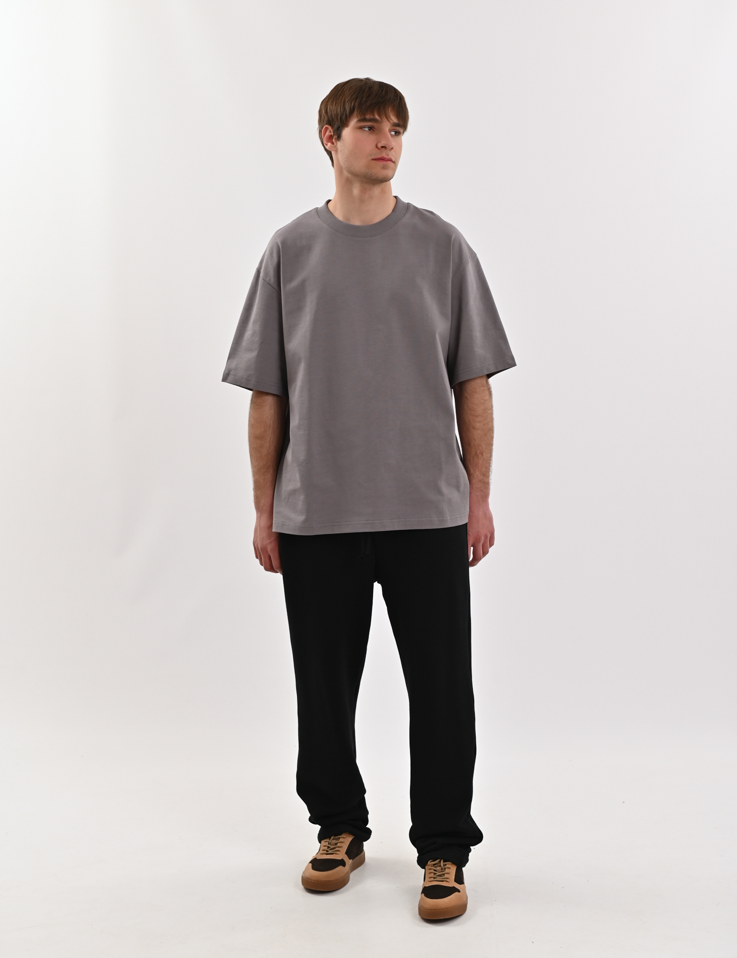 Картинка Футболка темно-сіра