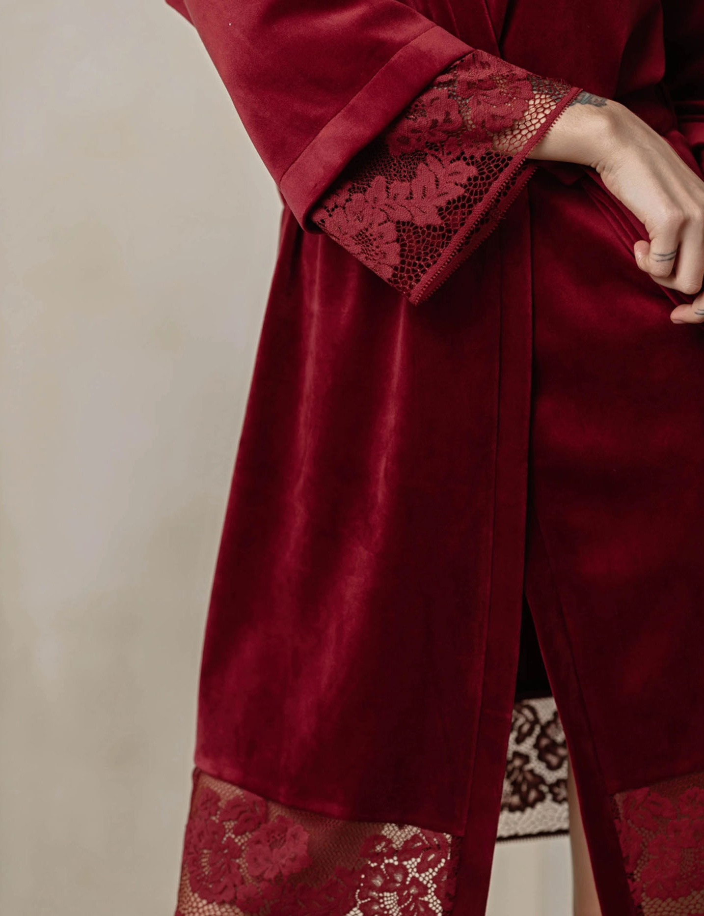 Картинка Халат бордовий 