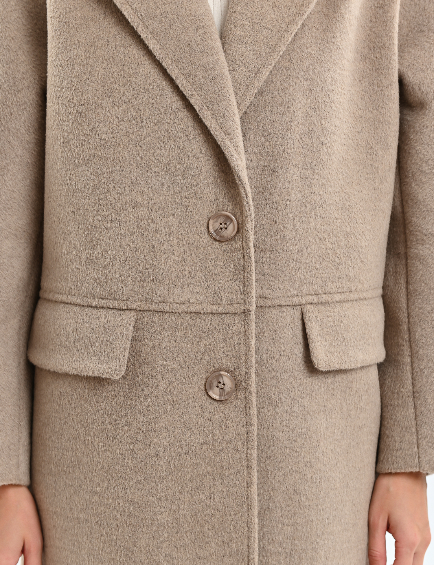 Картинка Пальто бежеве 