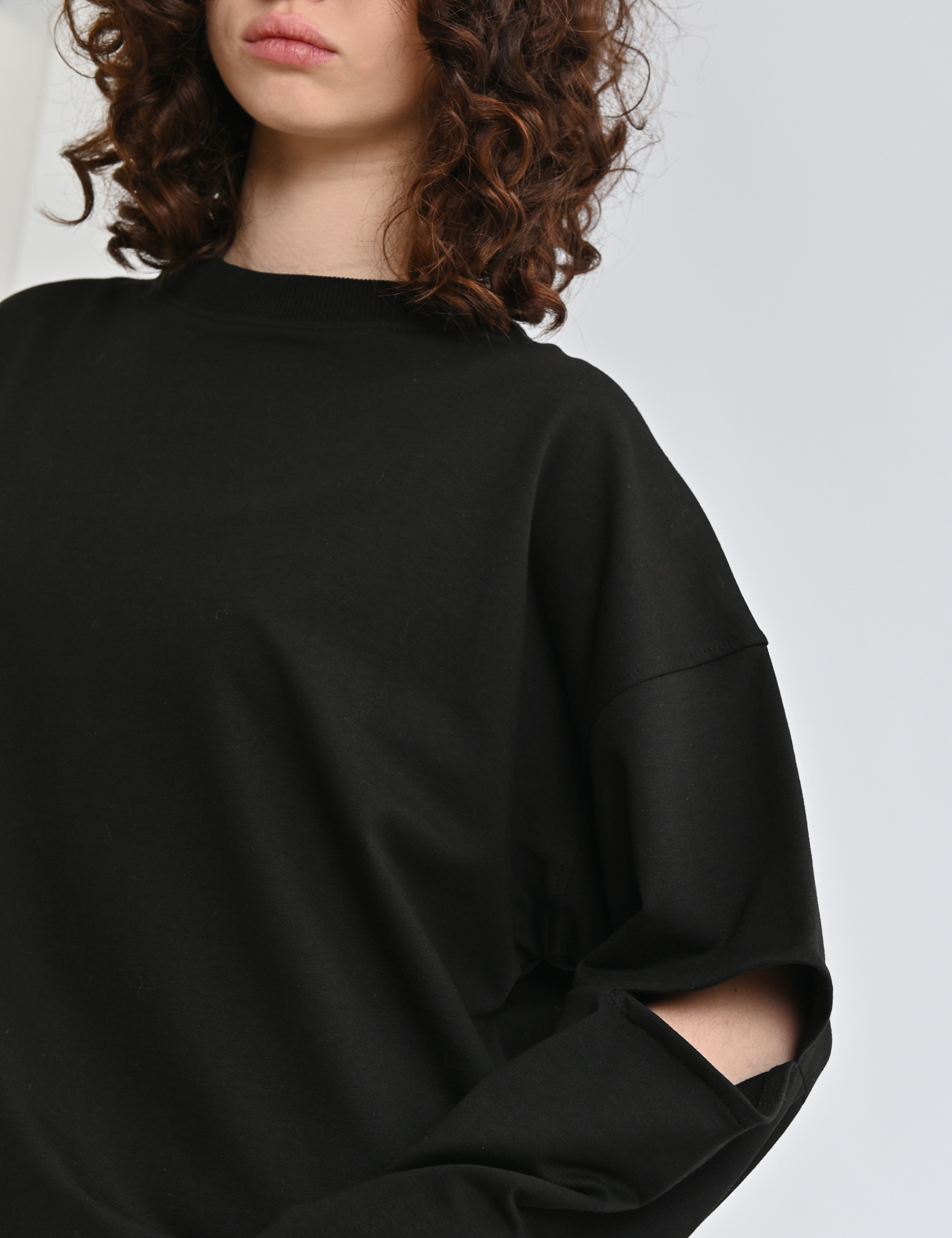 Картинка Лонгслів чорний