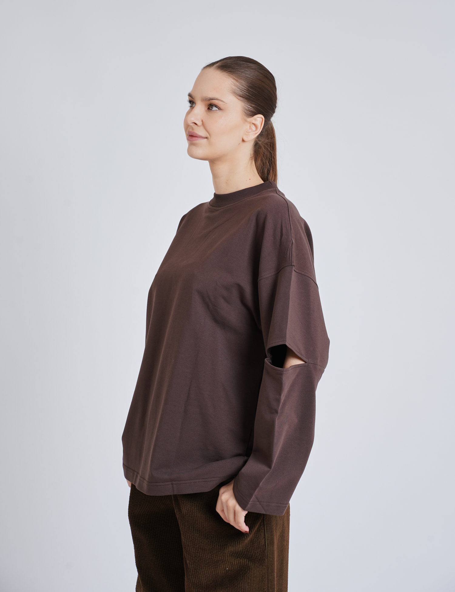 Картинка Лонгслів темно-коричневий