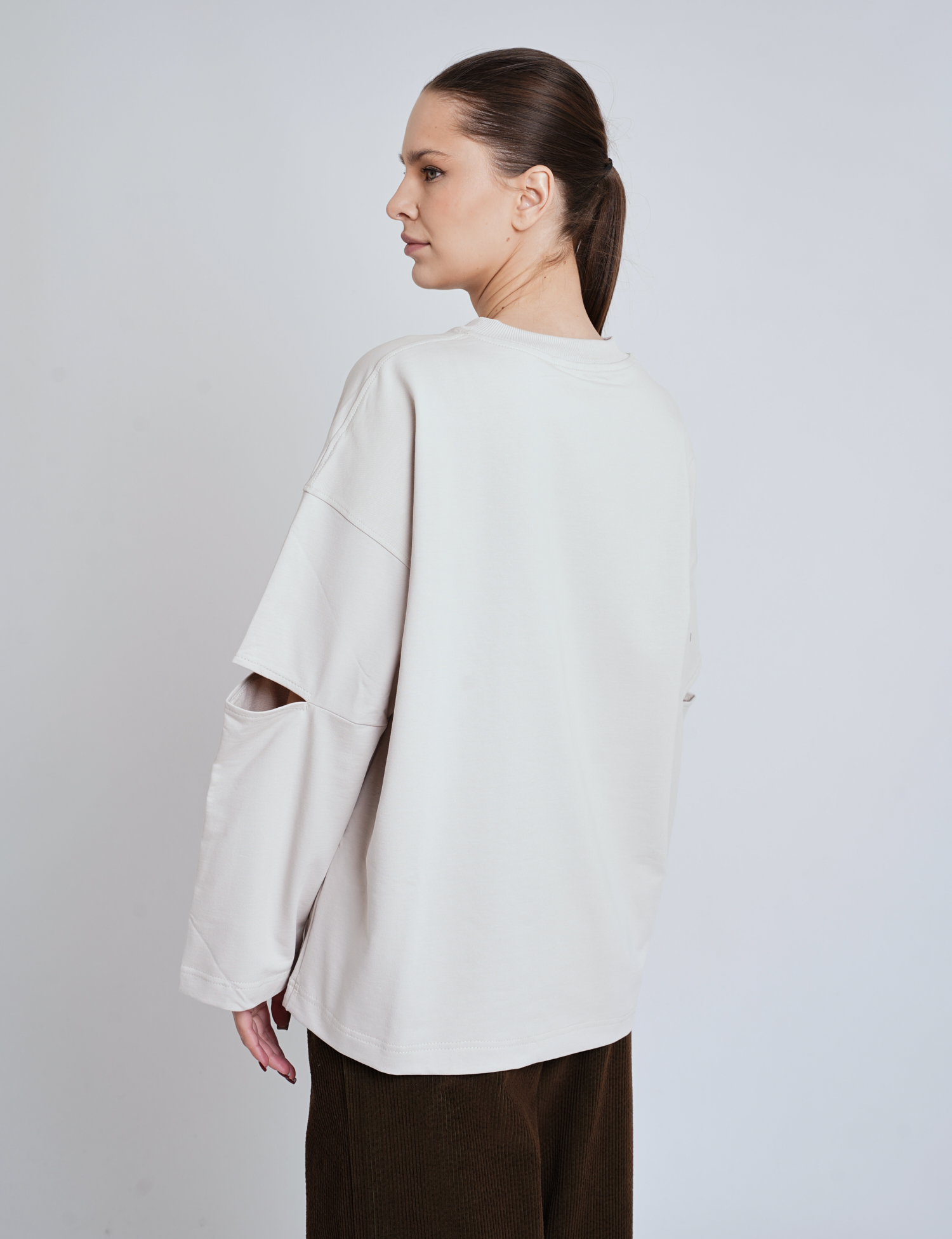 Картинка Лонгслів бежевий