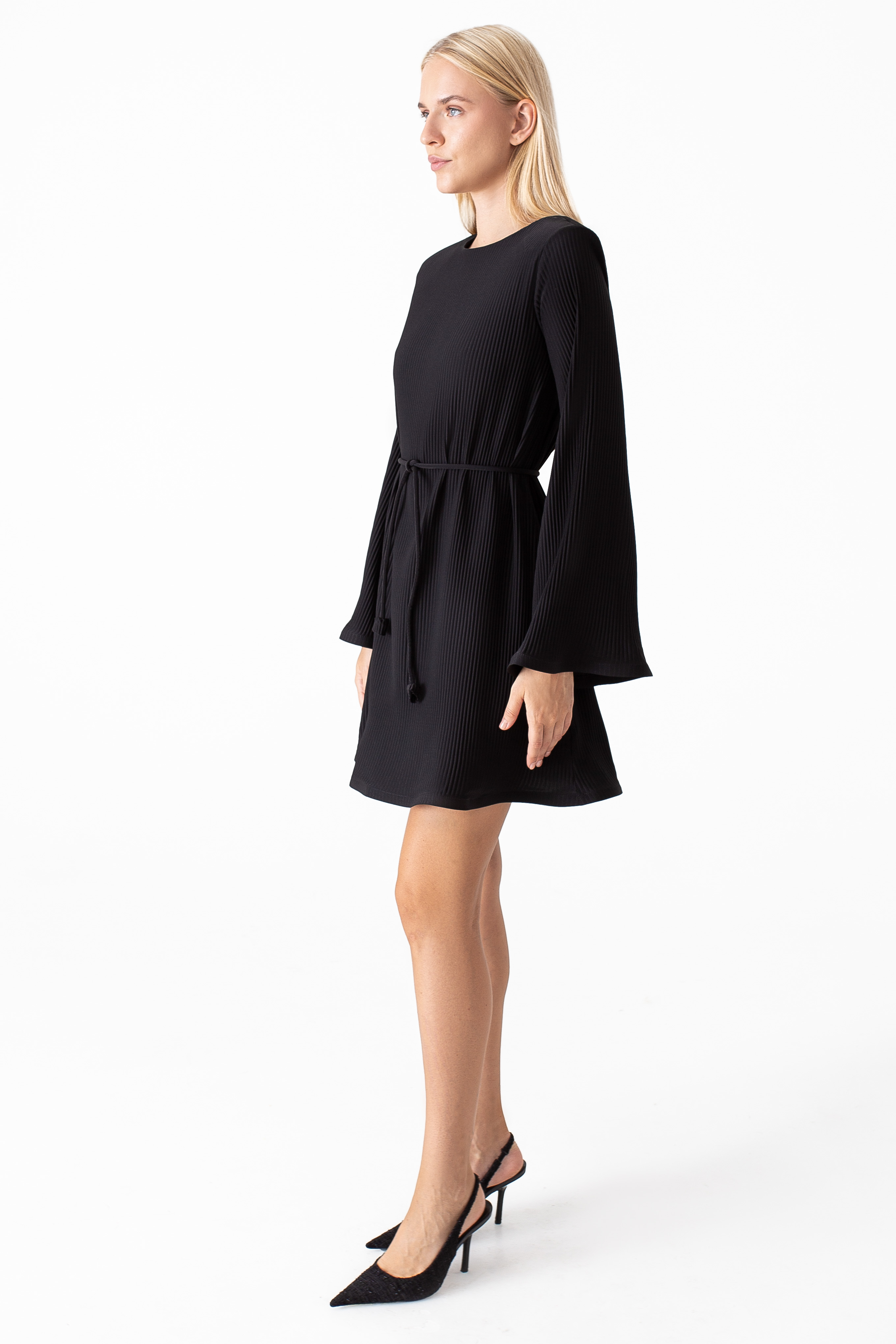 Картинка Сукня міні чорна 