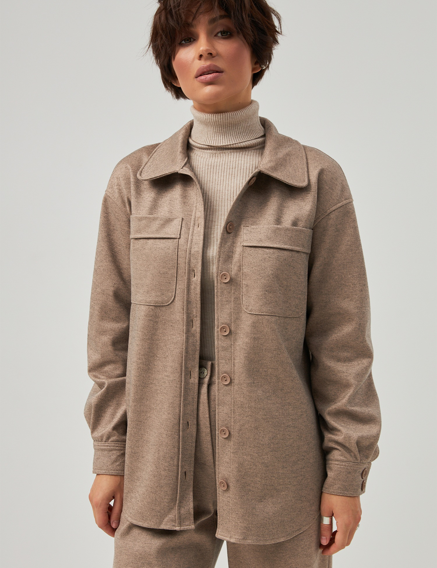 Картинка Сорочка бежева