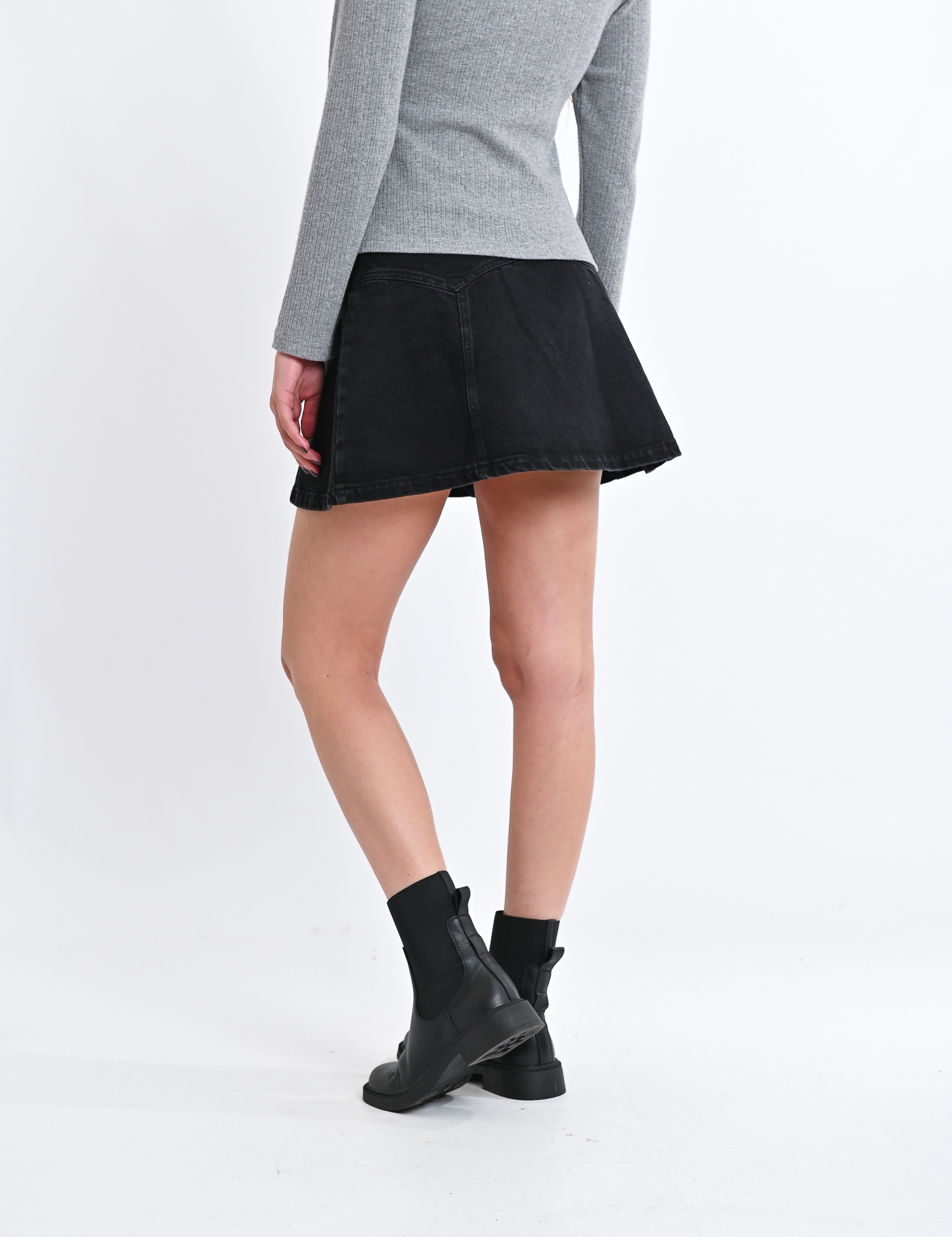 Картинка Спідниця джинсова чорна