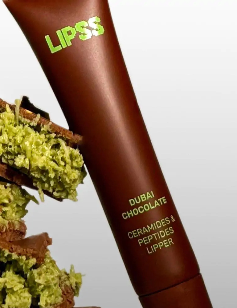 Картинка Бальзам для губ Dubai Chocolate Lipper