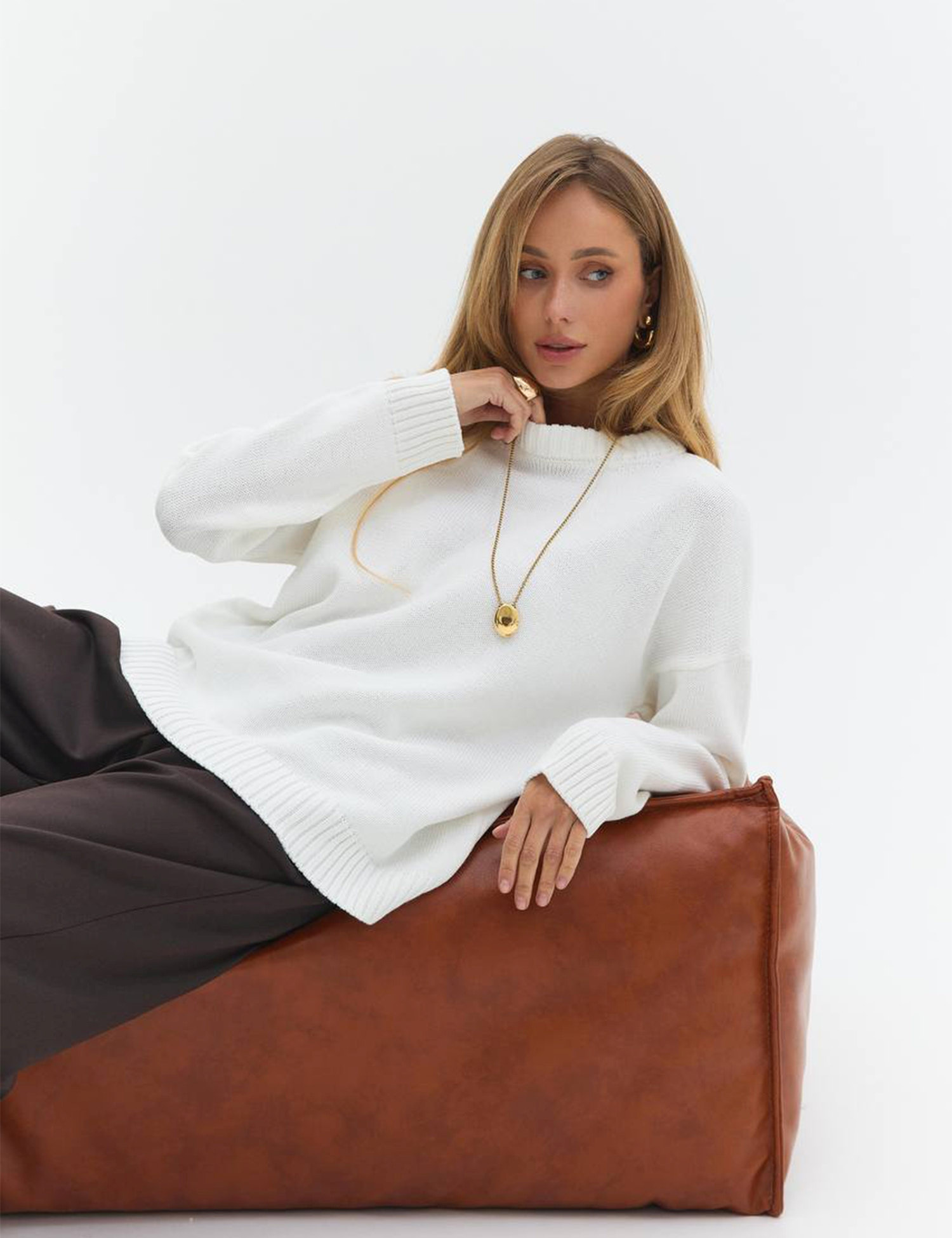 Картинка Светр білий