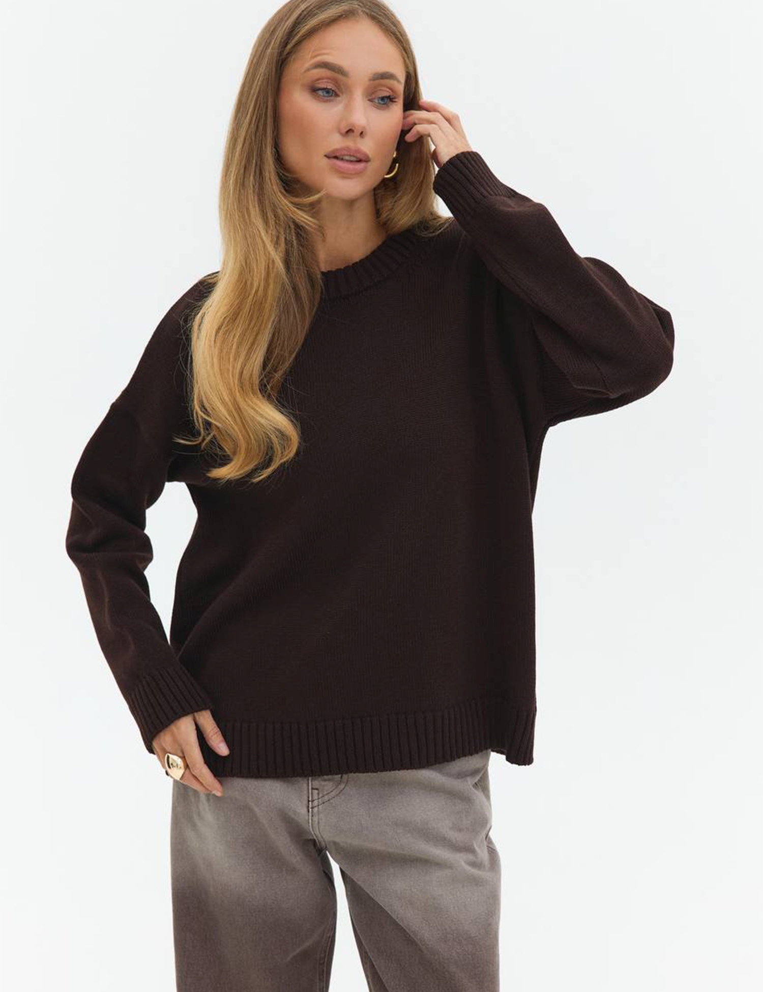 Картинка Светр коричневий