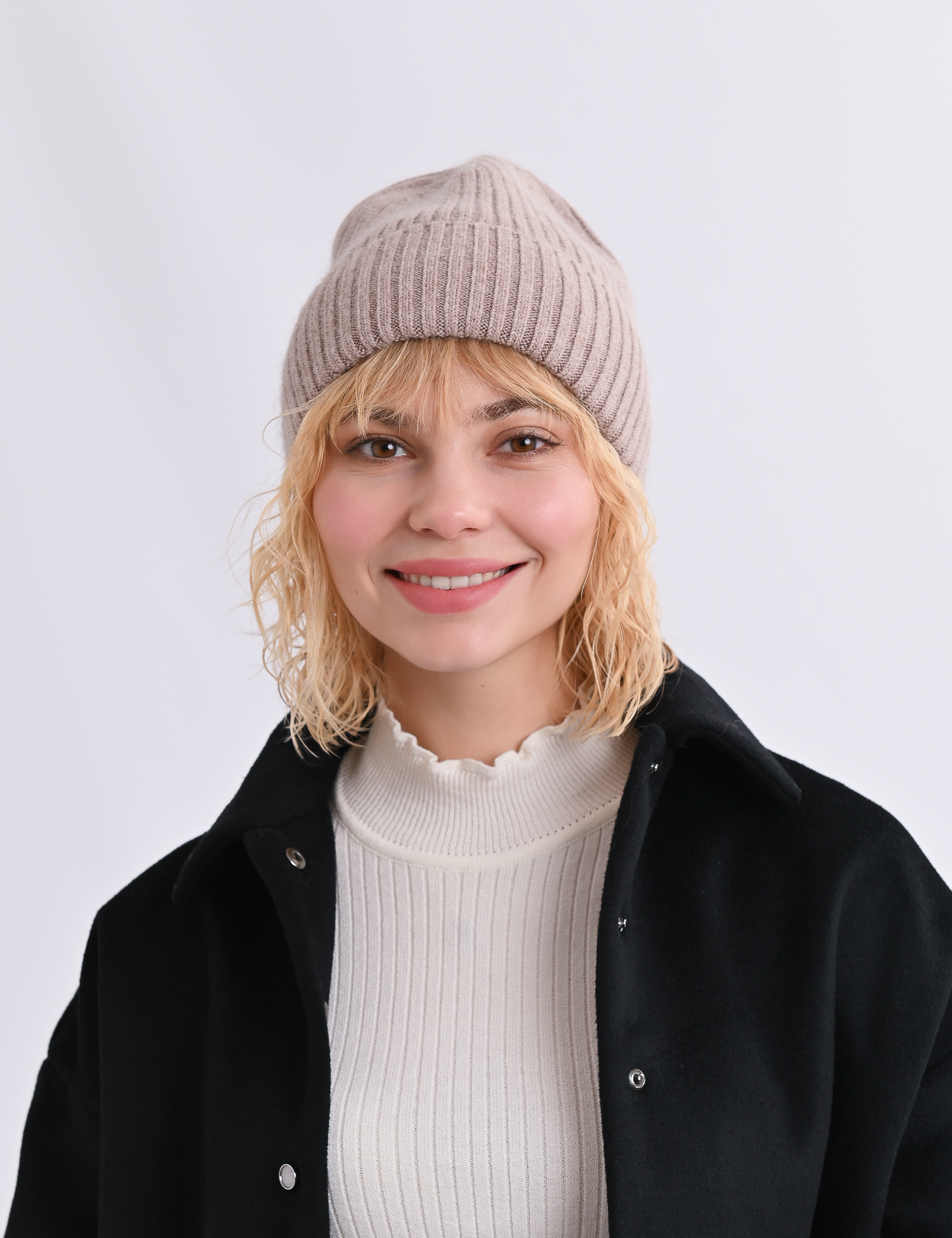 Картинка Шапка коричнева