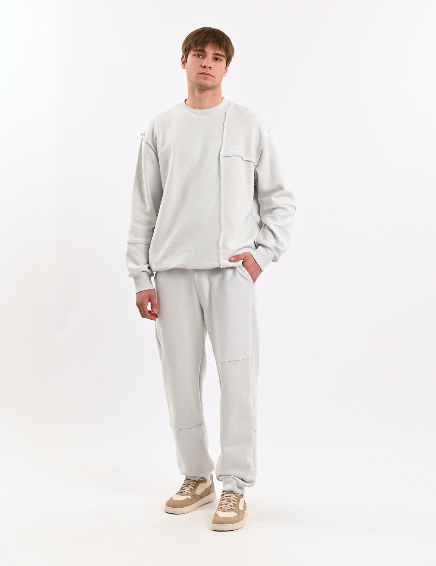 Картинка Штани світло-сірі