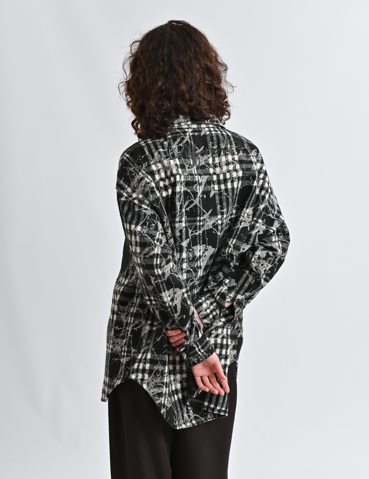 Картинка Сорочка чорна картата