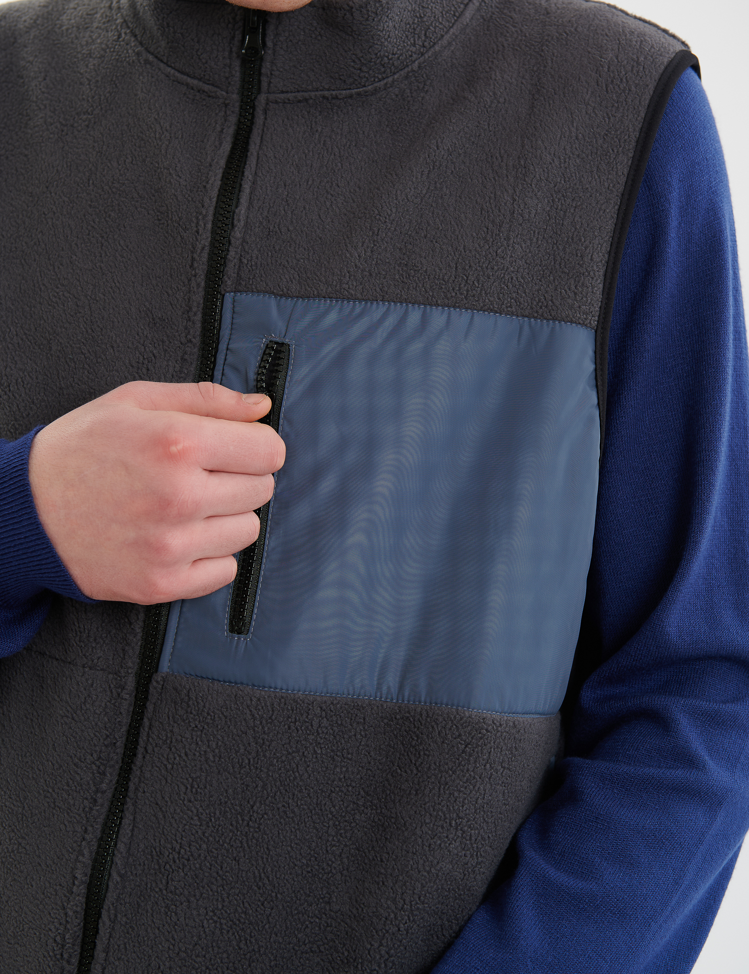 Картинка Жилет сірий флісовий