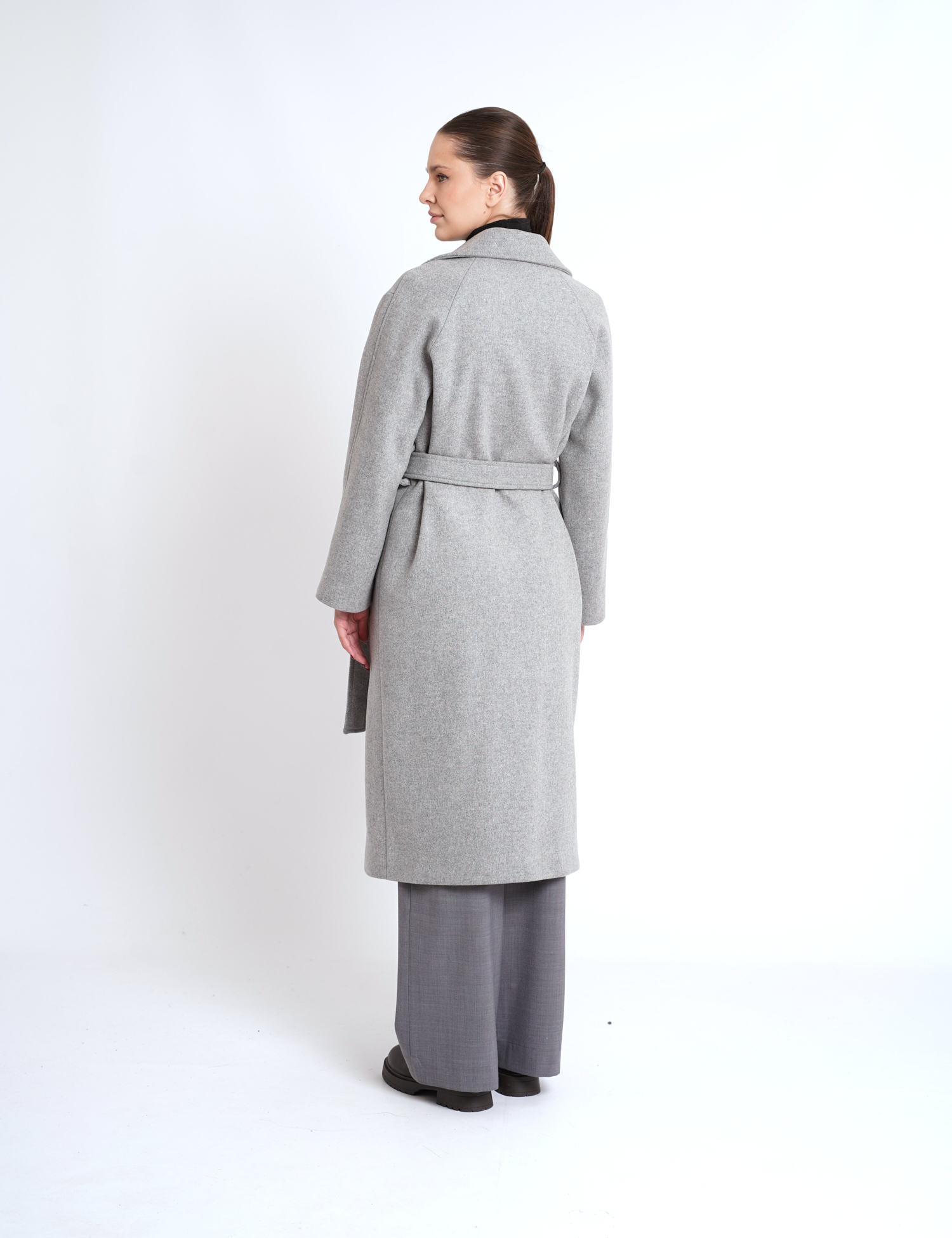 Картинка Пальто світло-сіре