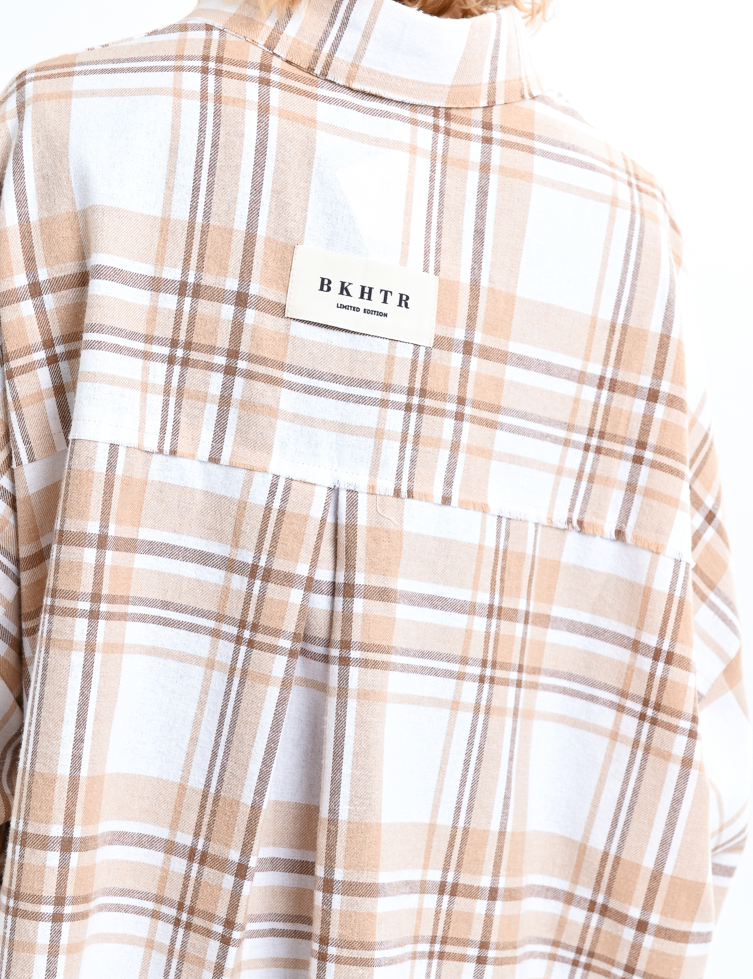 Картинка Сорочка бежева