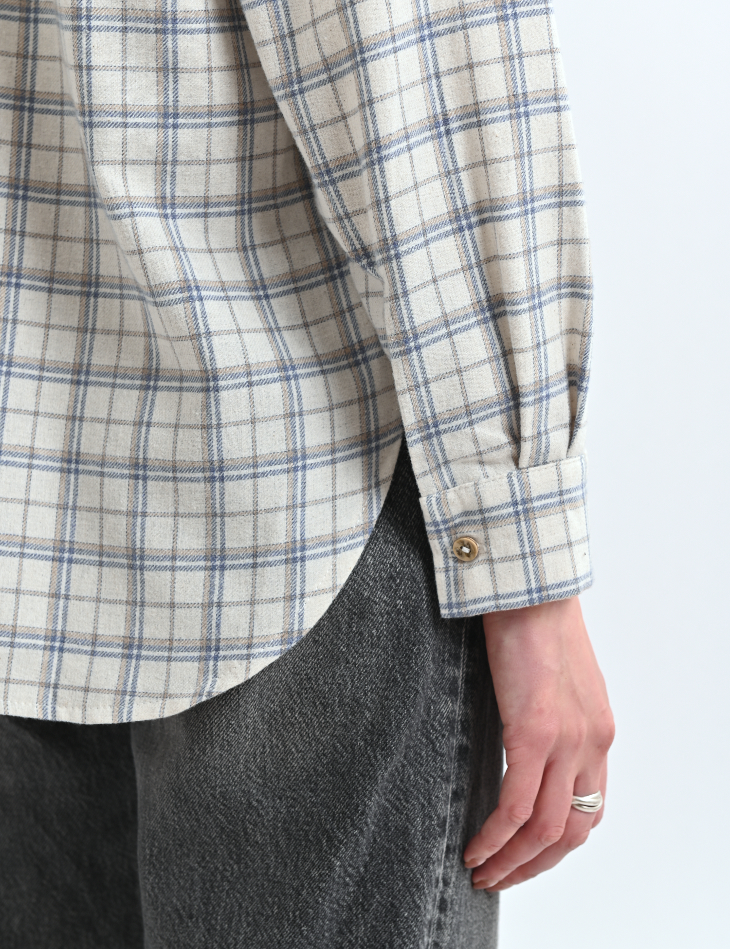 Картинка Сорочка у клітинку прямого крою