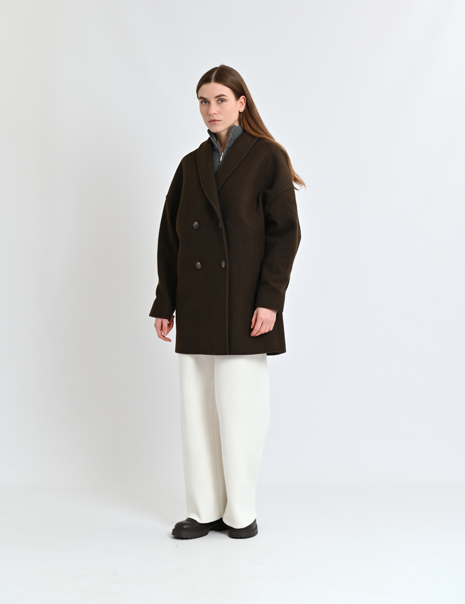 Картинка Пальто темно-коричневе
