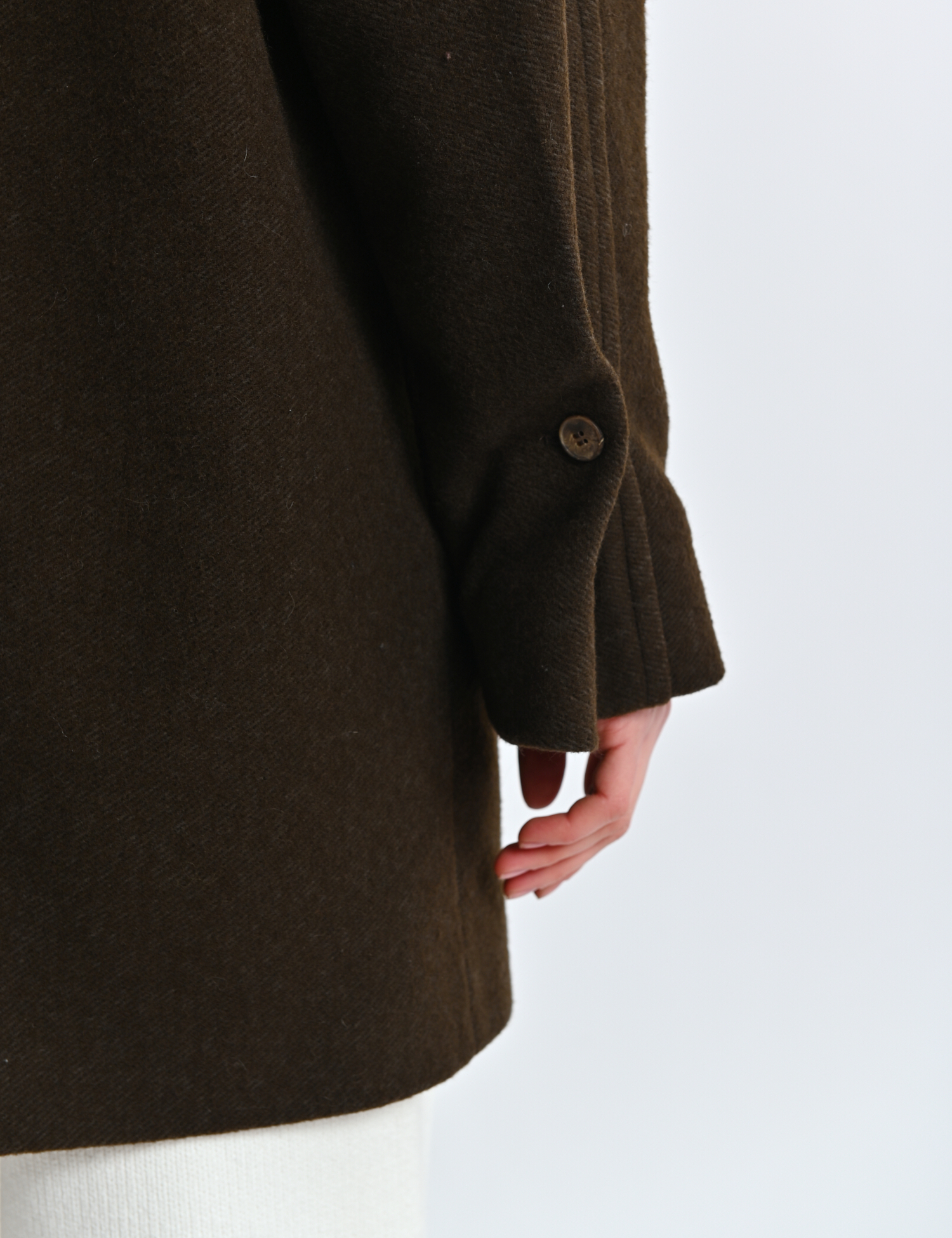 Картинка Пальто темно-коричневе